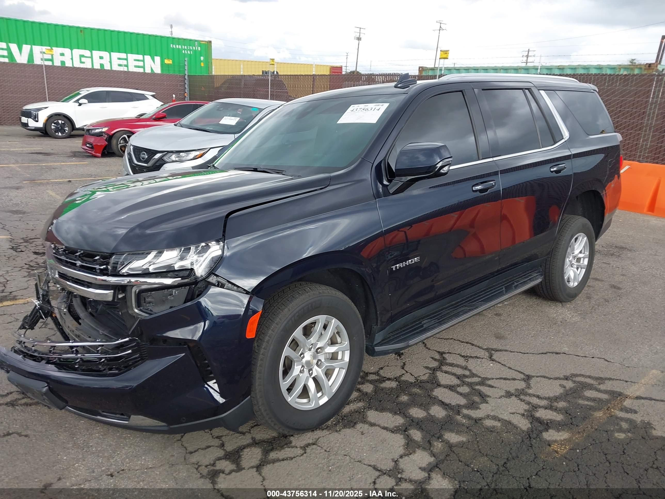 CHEVROLET TAHOE image 2