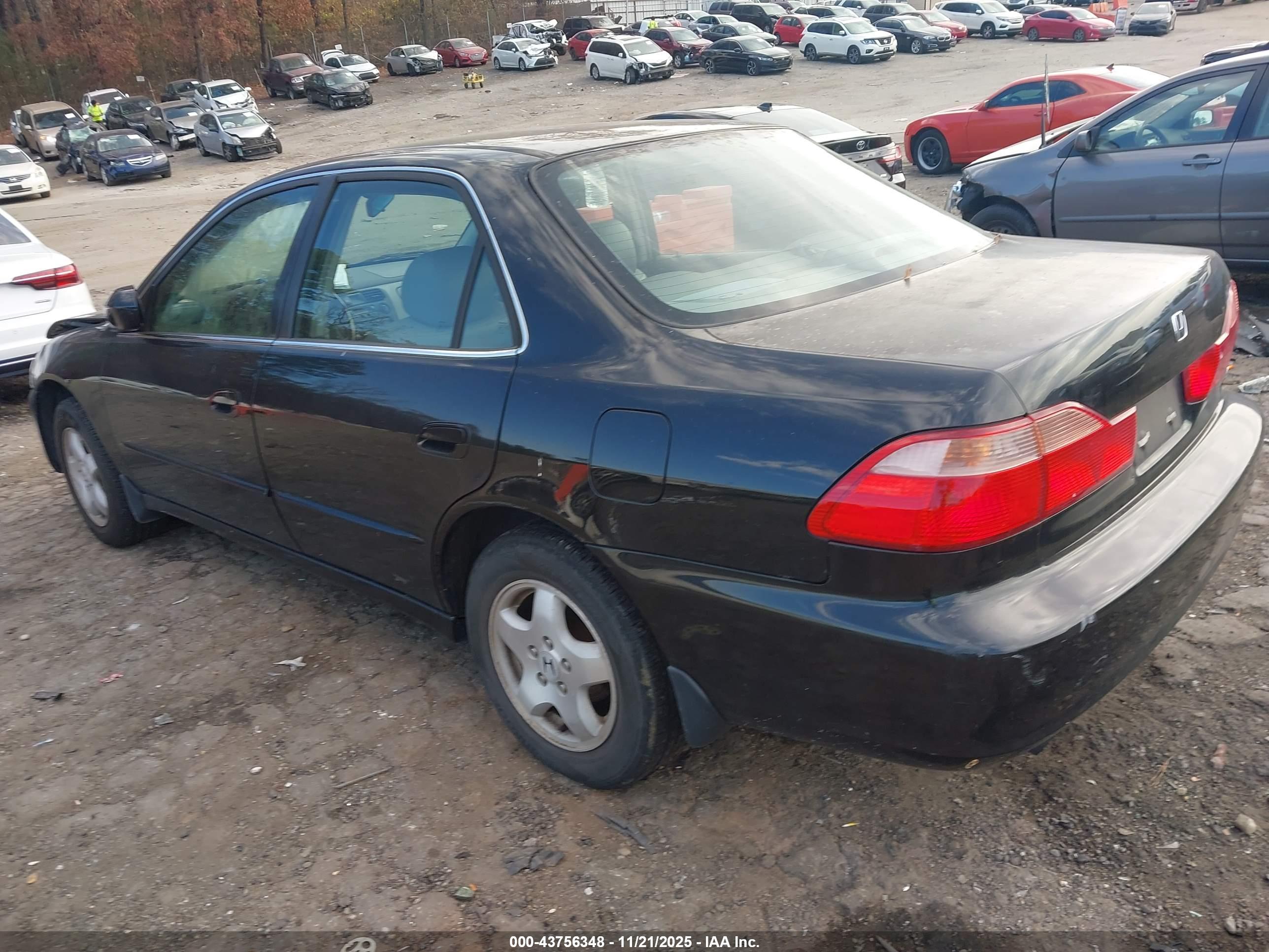 HONDA ACCORD image 3
