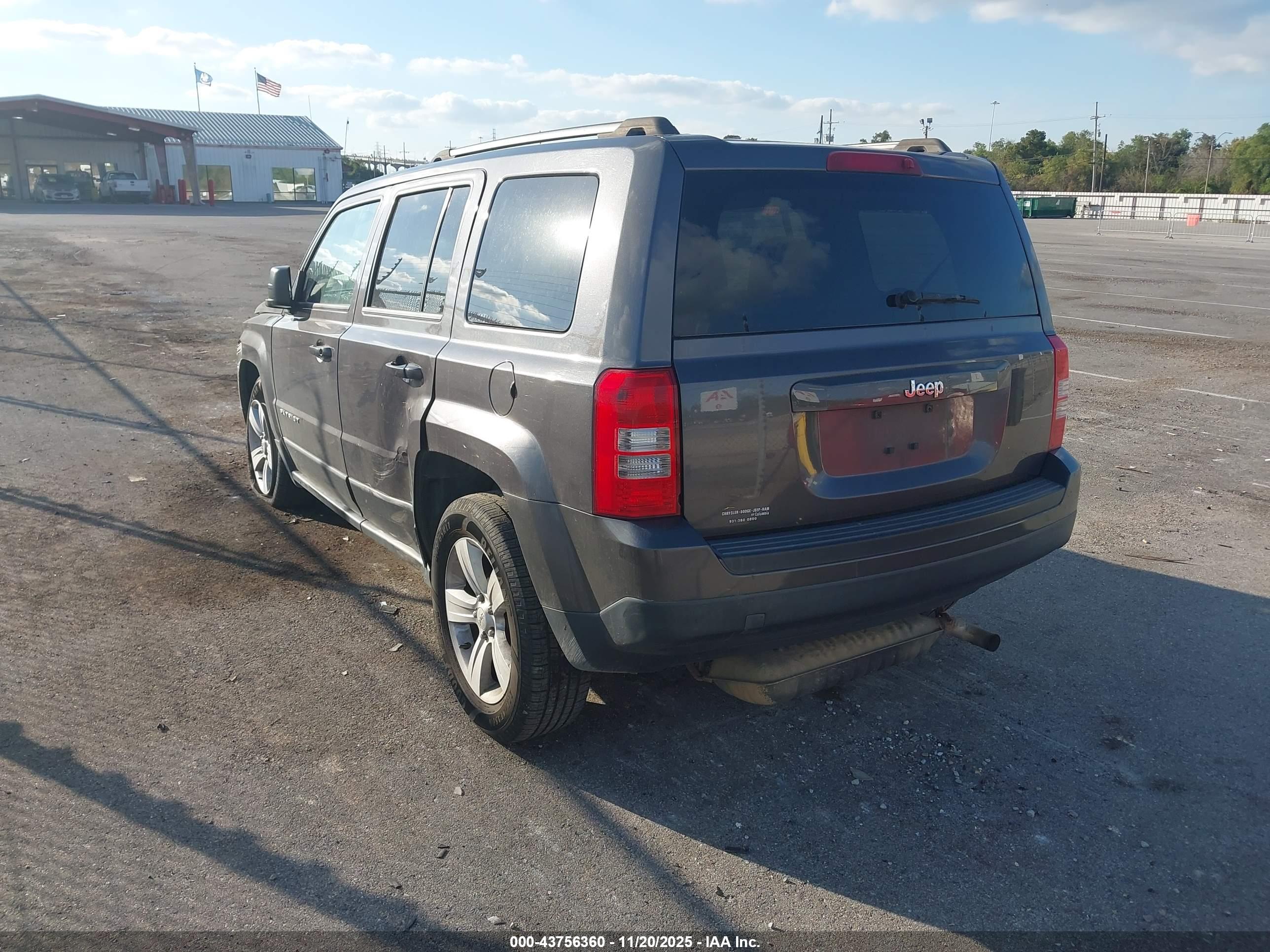 JEEP PATRIOT image 3