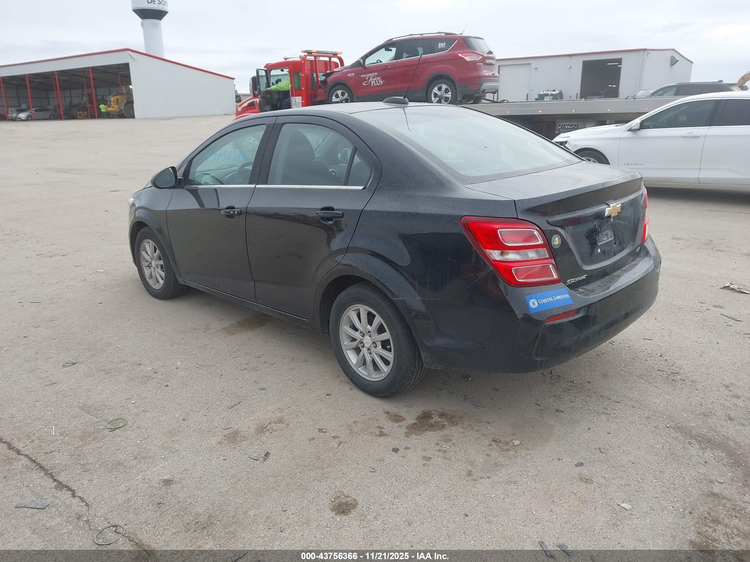 CHEVROLET SONIC image 3