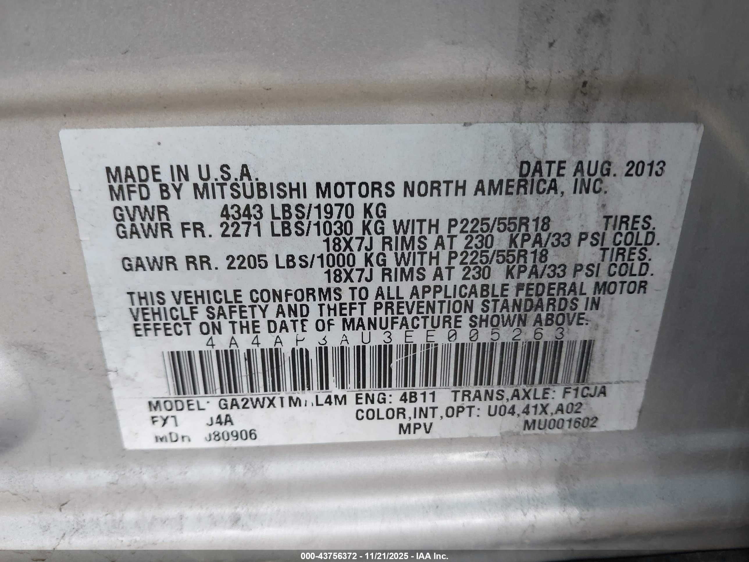 MITSUBISHI OUTLANDER image 9