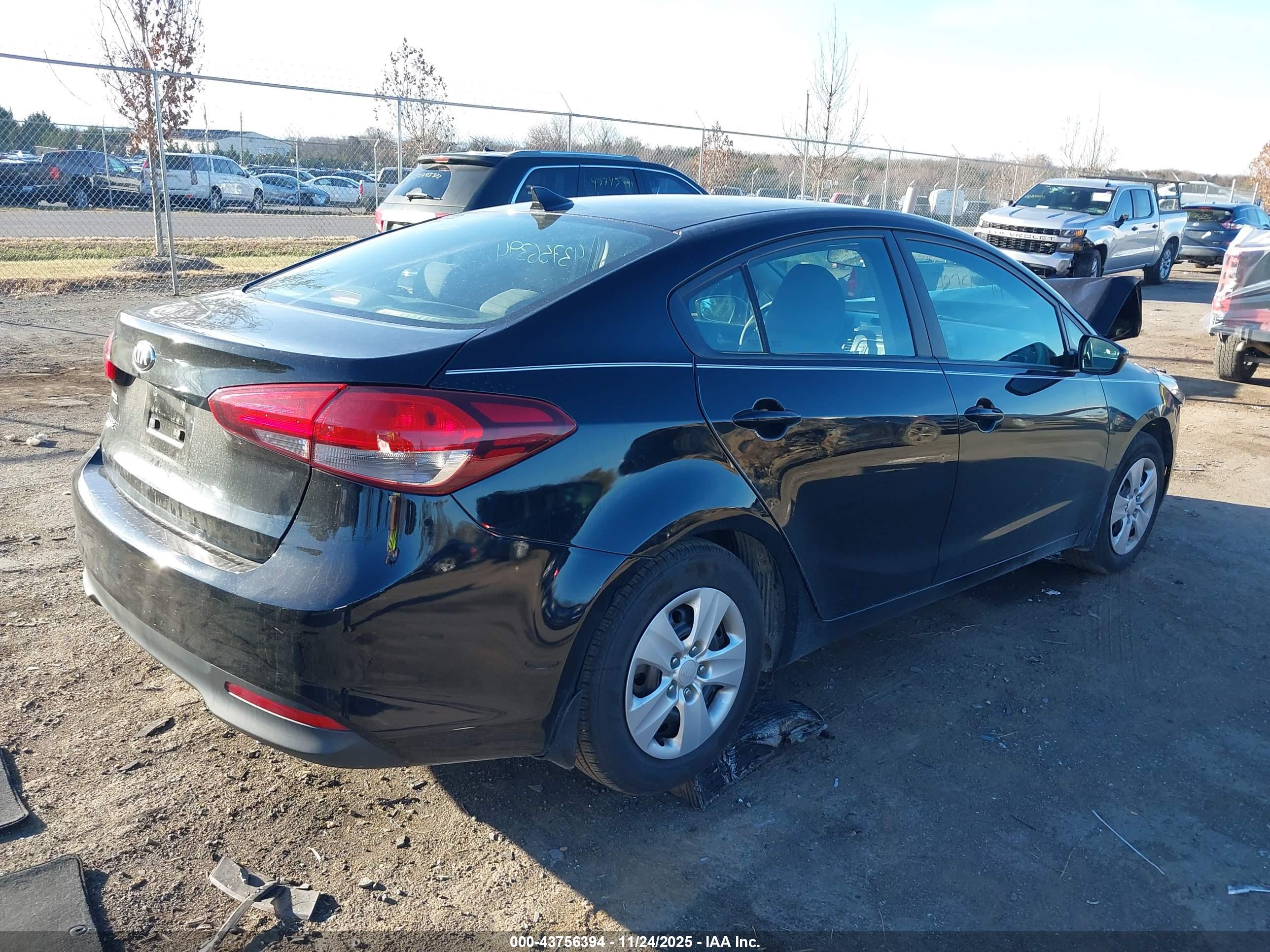 KIA FORTE image 4