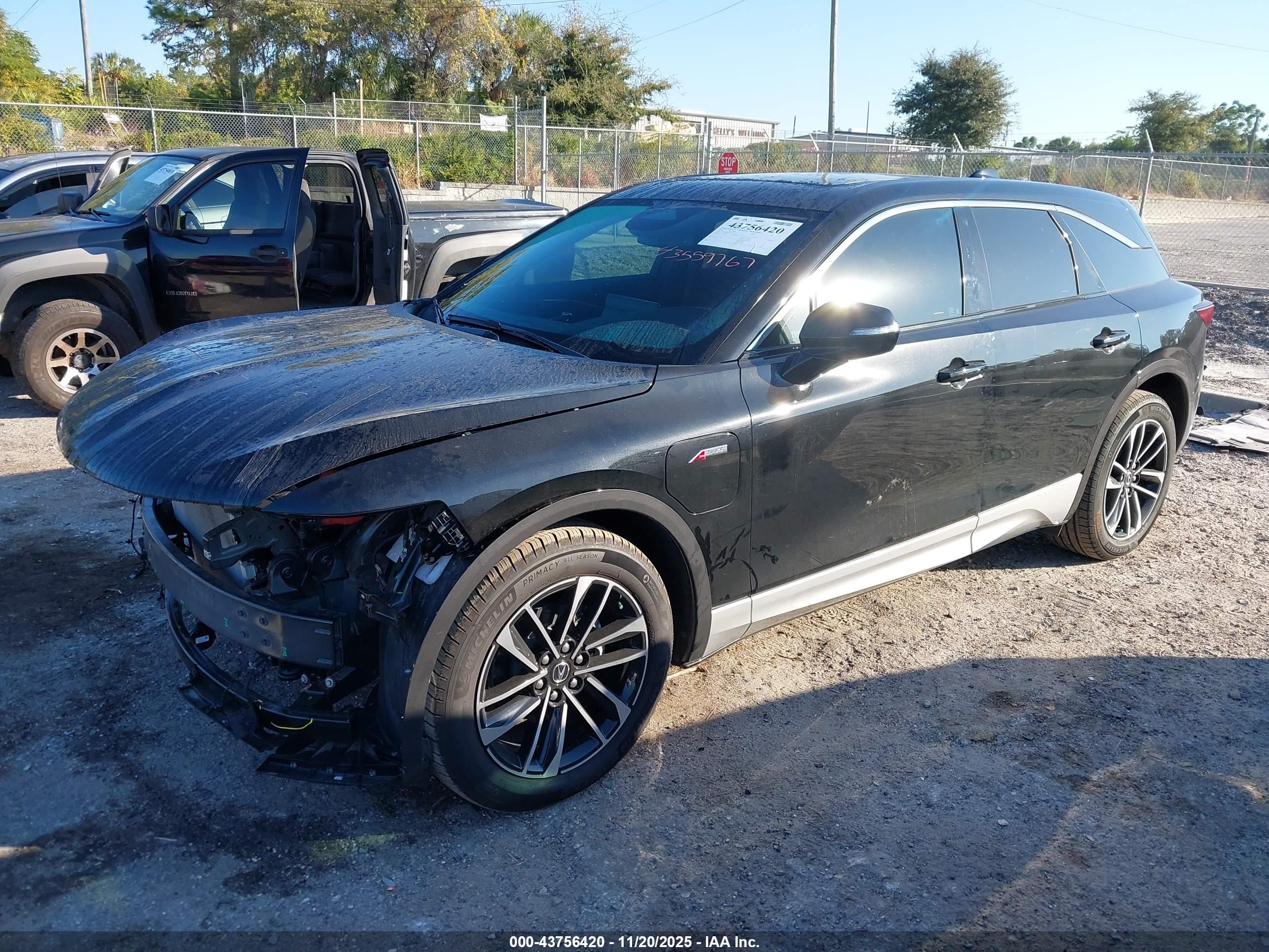 ACURA ZDX image 2