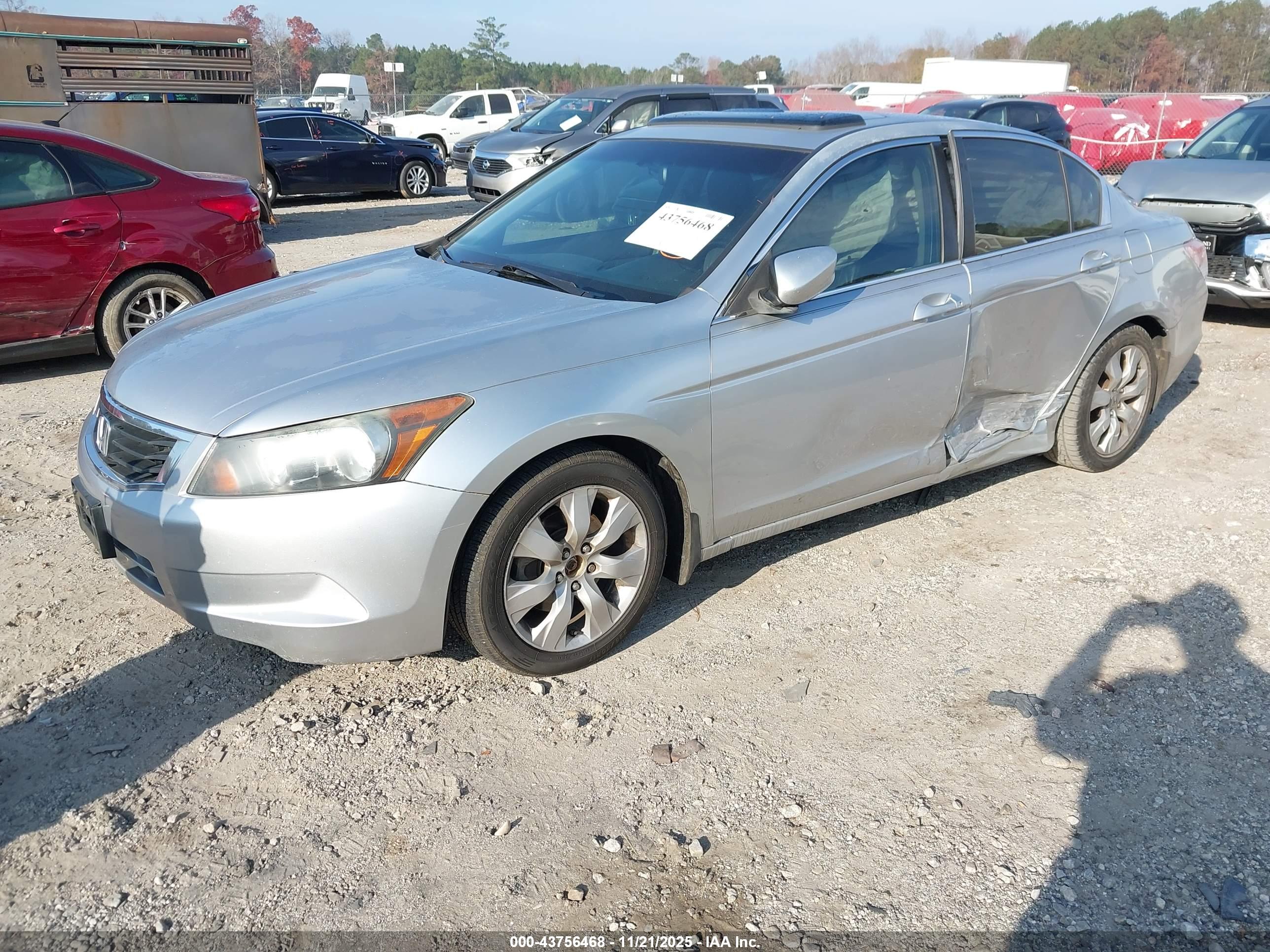 HONDA ACCORD image 2