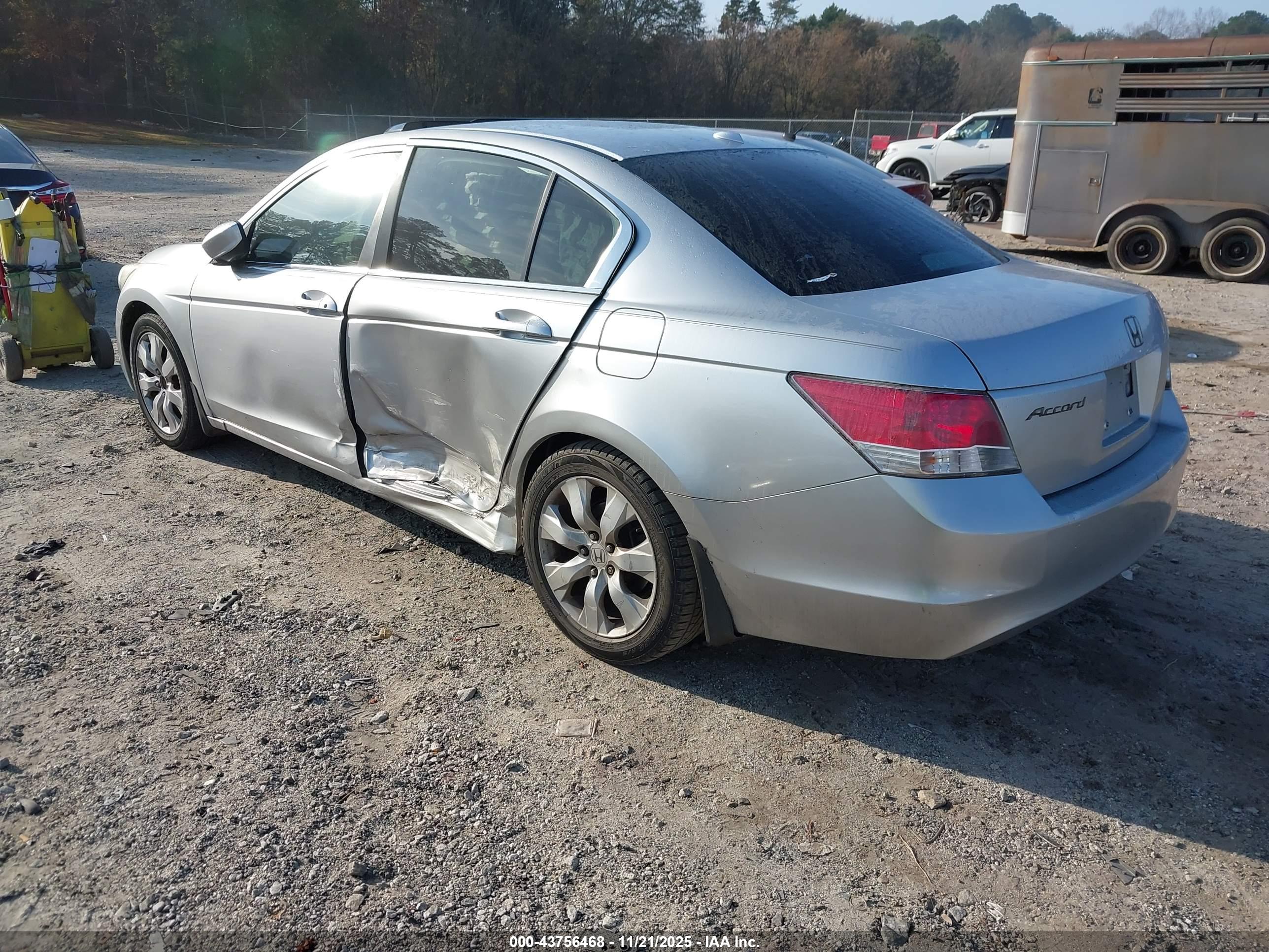 HONDA ACCORD image 3