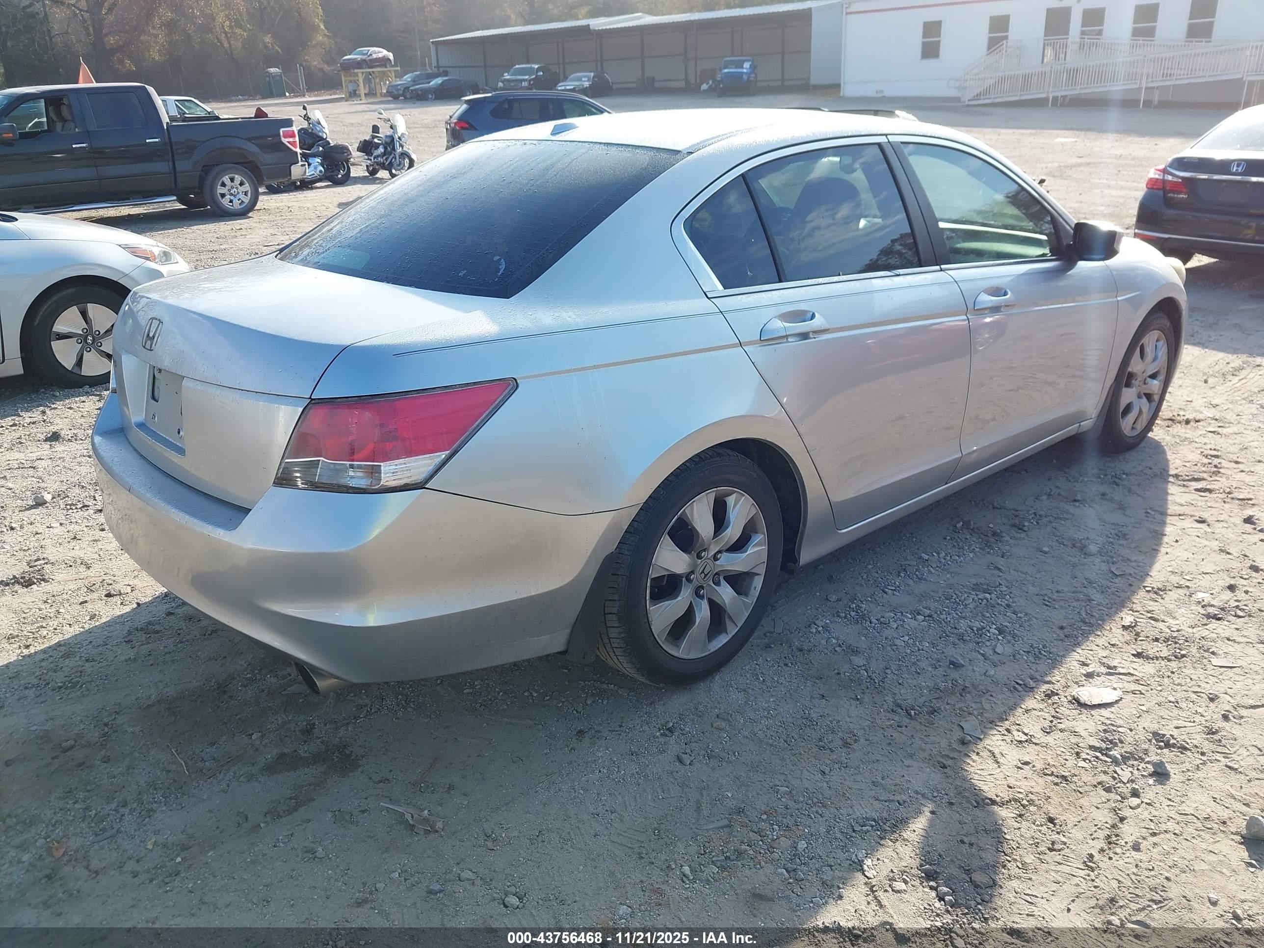 HONDA ACCORD image 4