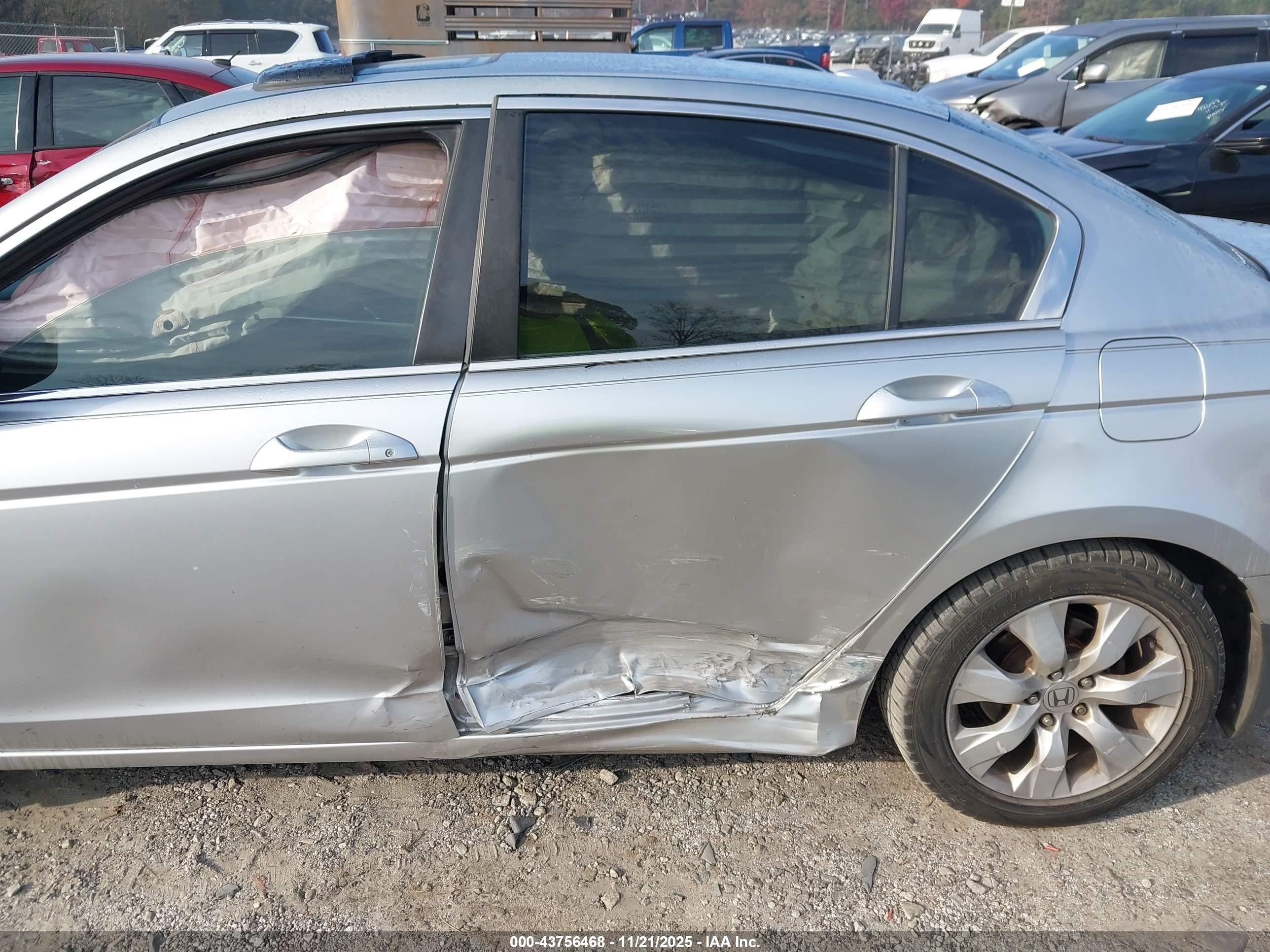 HONDA ACCORD image 6