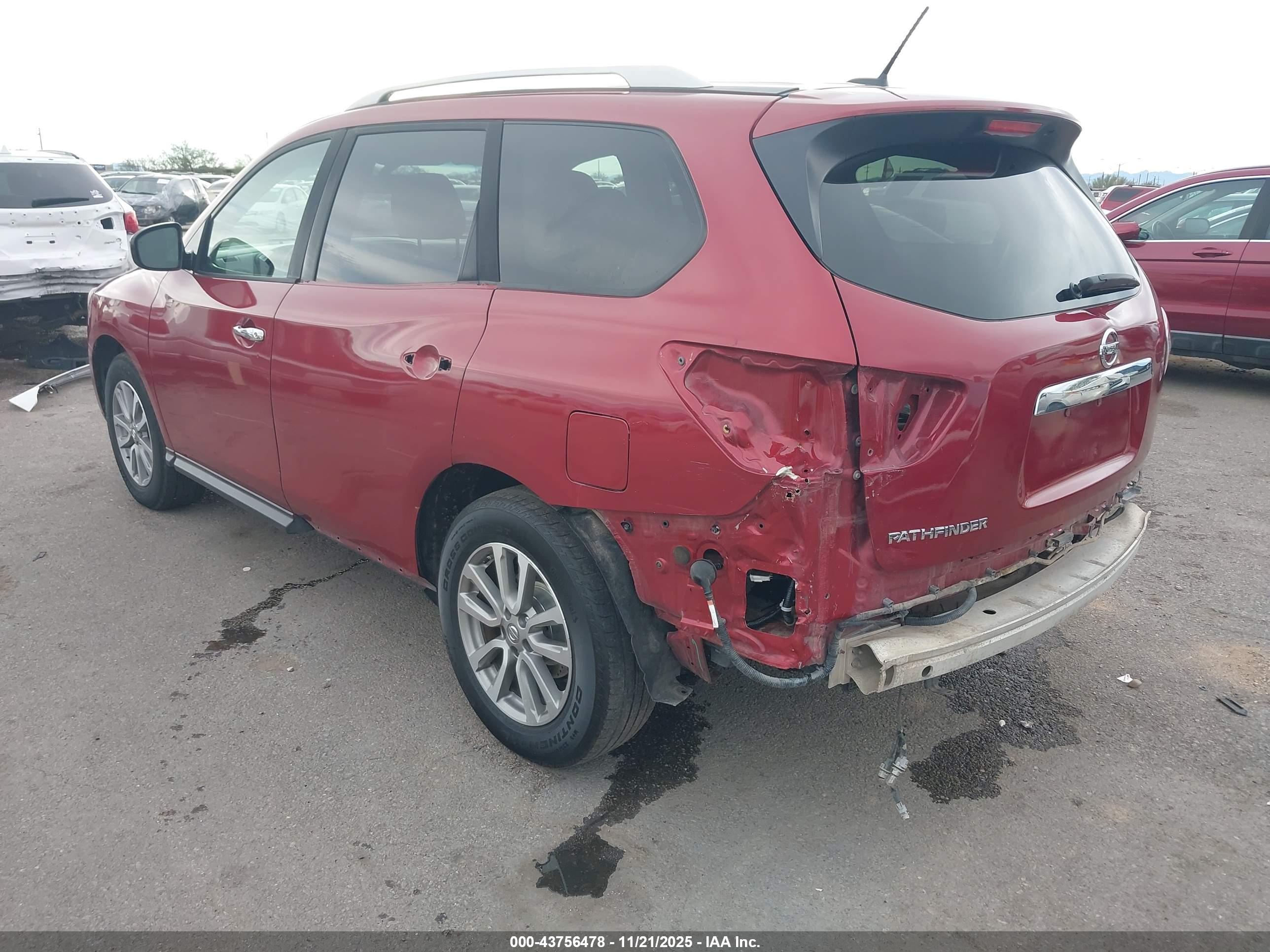 NISSAN PATHFINDER image 3