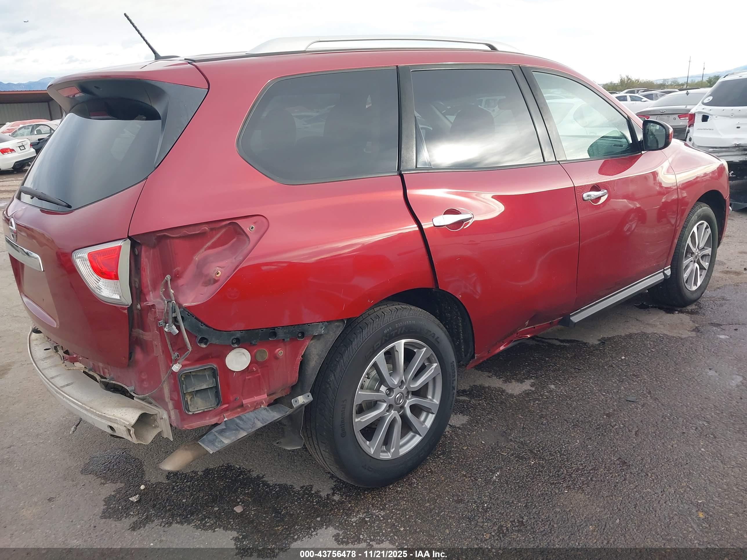 NISSAN PATHFINDER image 4