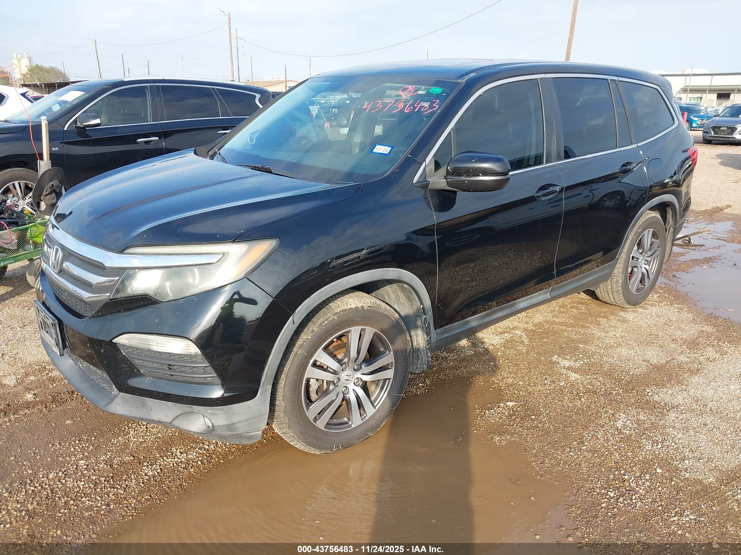 HONDA PILOT image 2