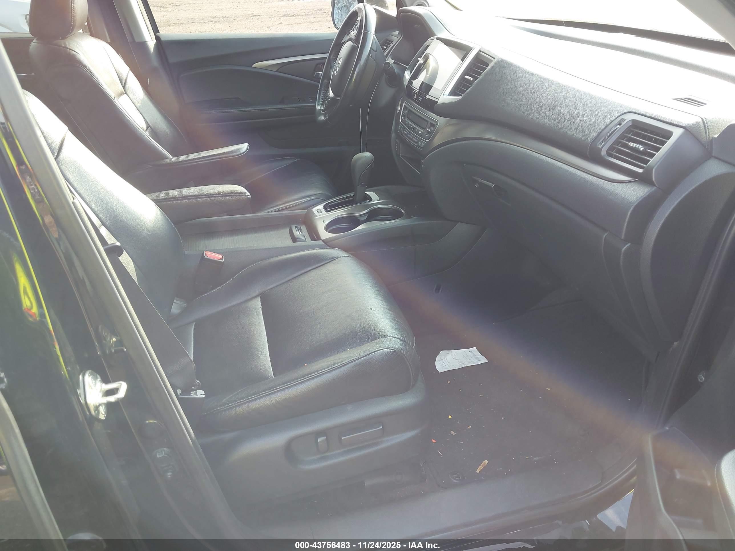 HONDA PILOT image 5