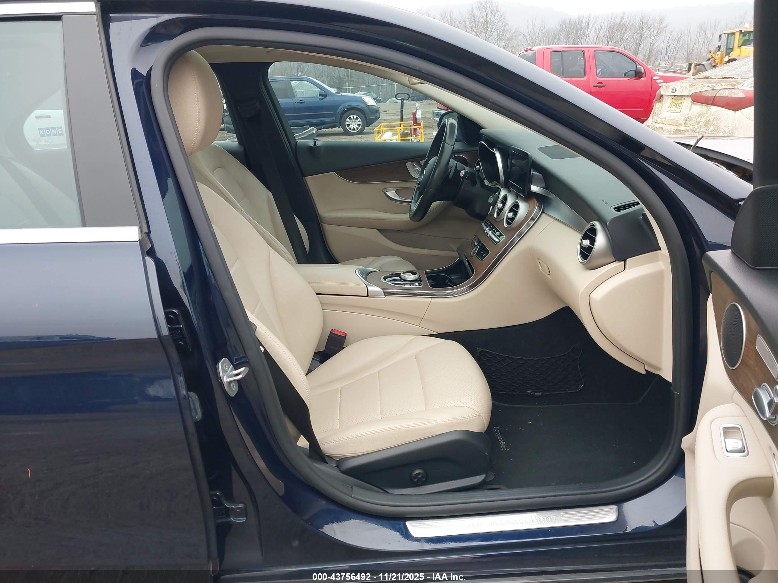 MERCEDES-BENZ C image 5