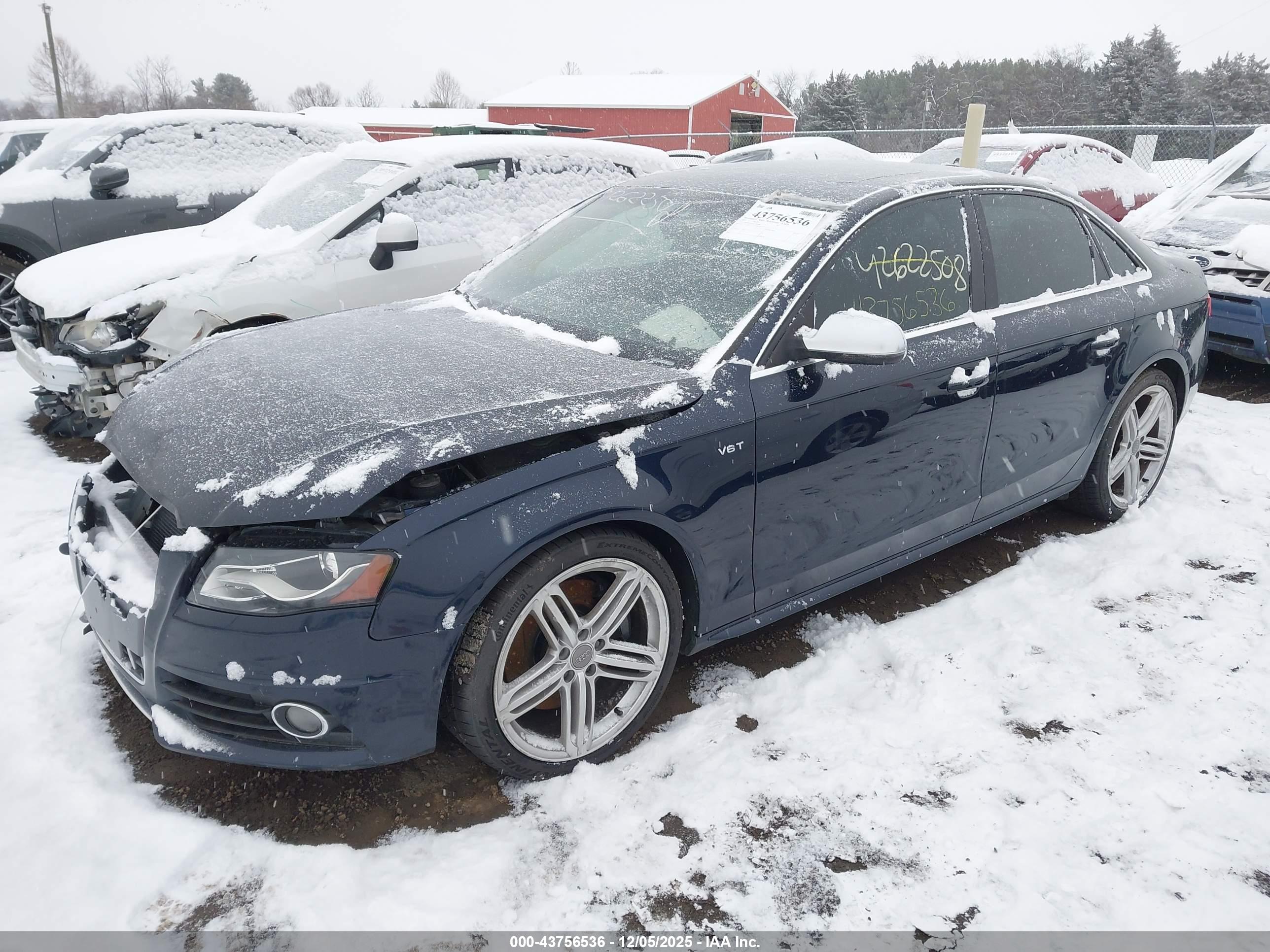 AUDI S4 image 2