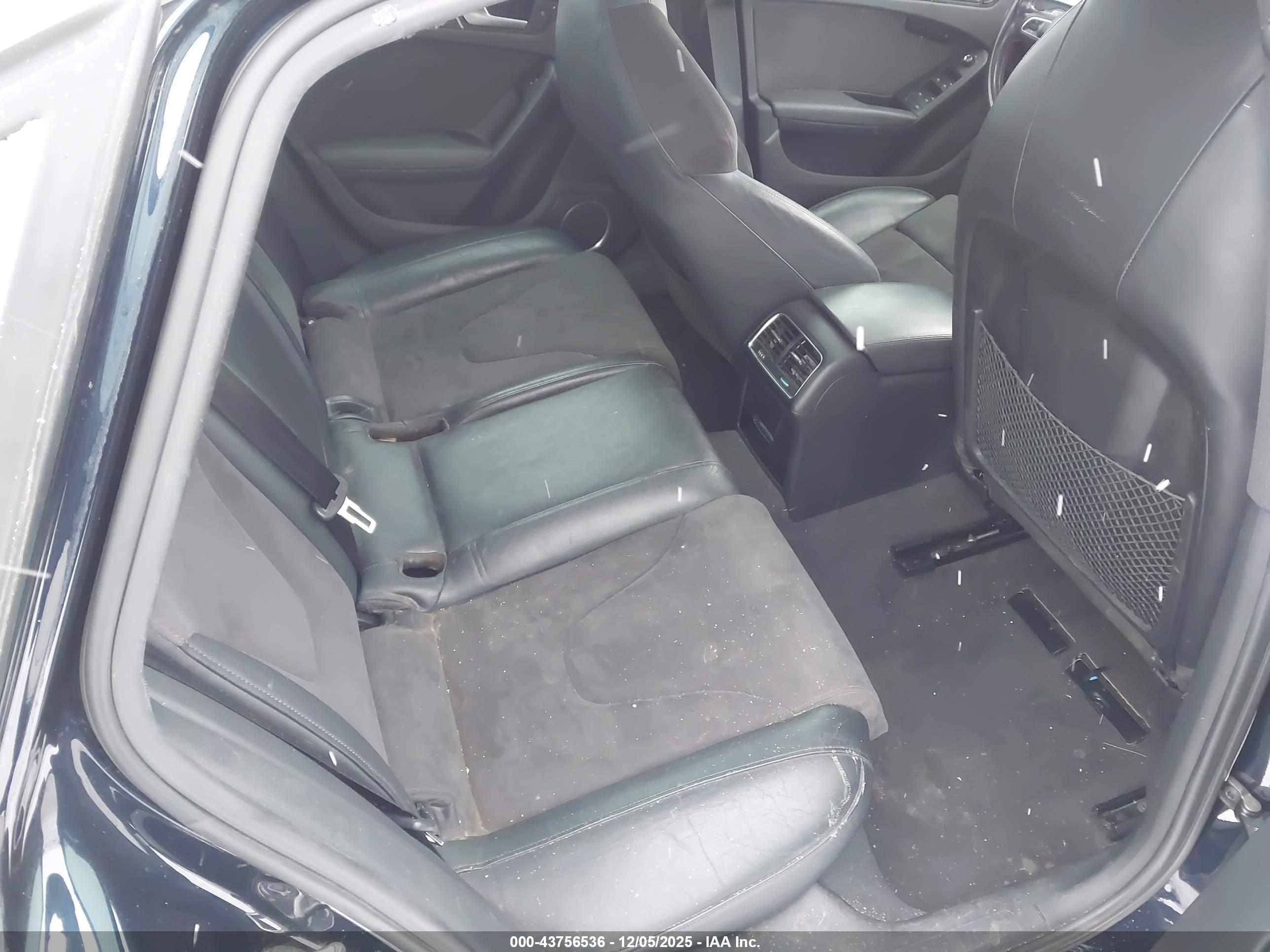 AUDI S4 image 8
