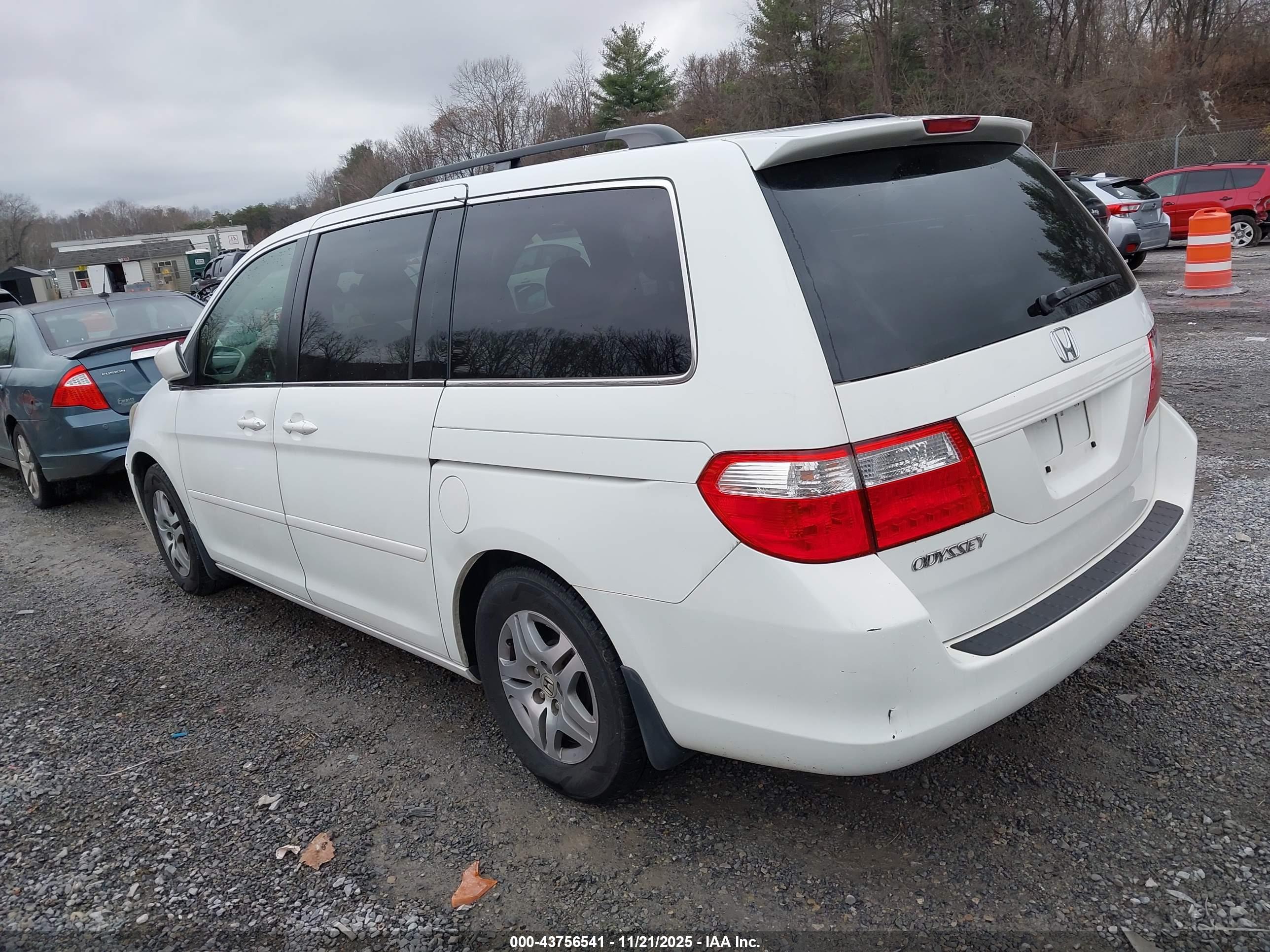 HONDA ODYSSEY image 3