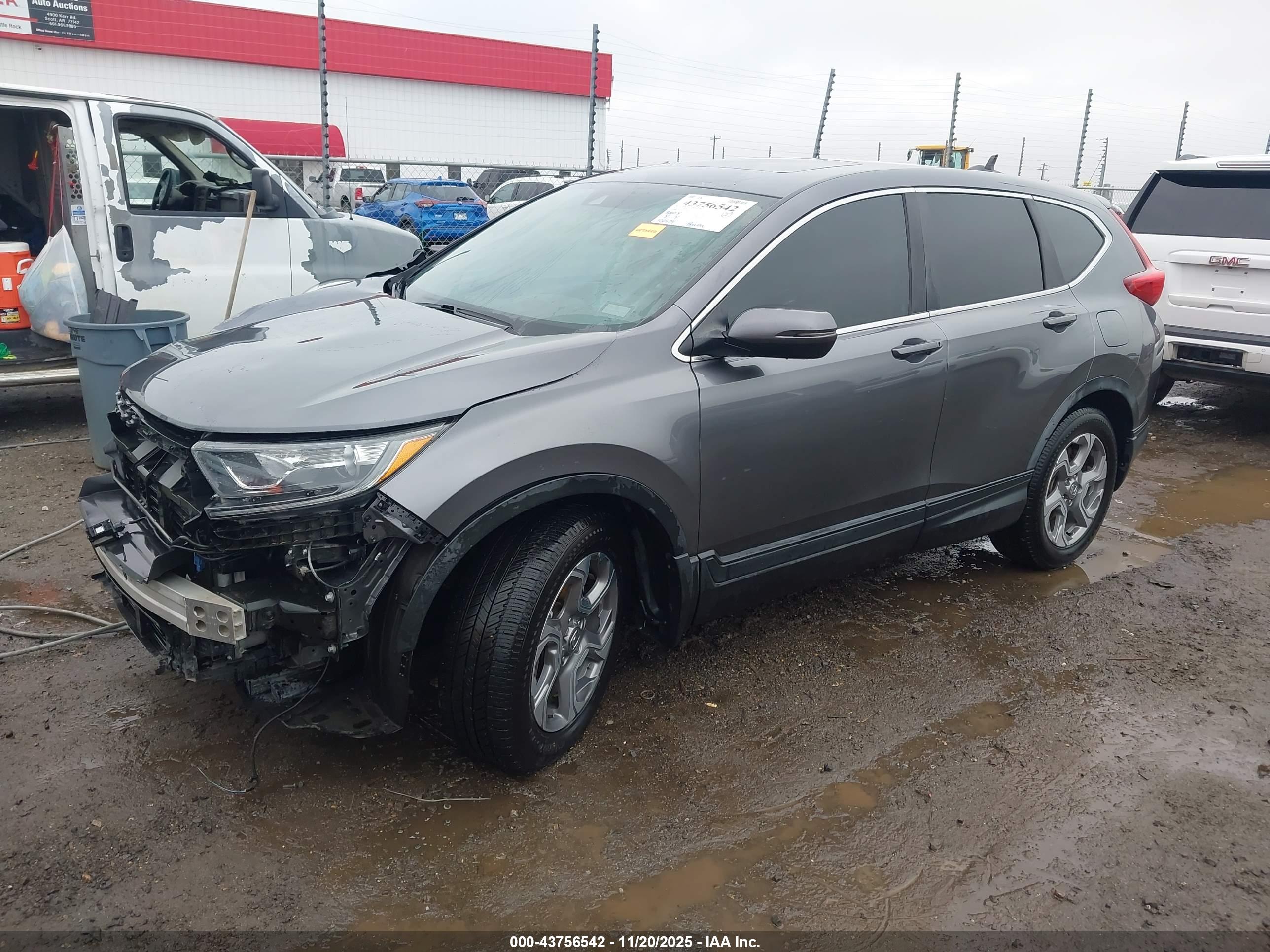 HONDA CR-V image 2