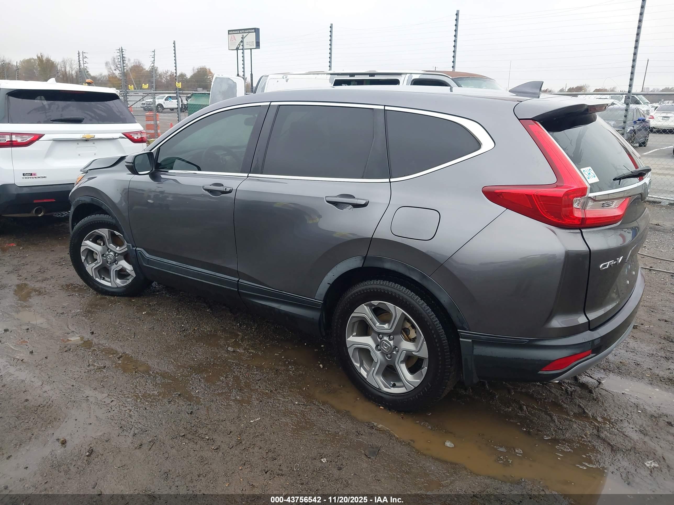 HONDA CR-V image 3