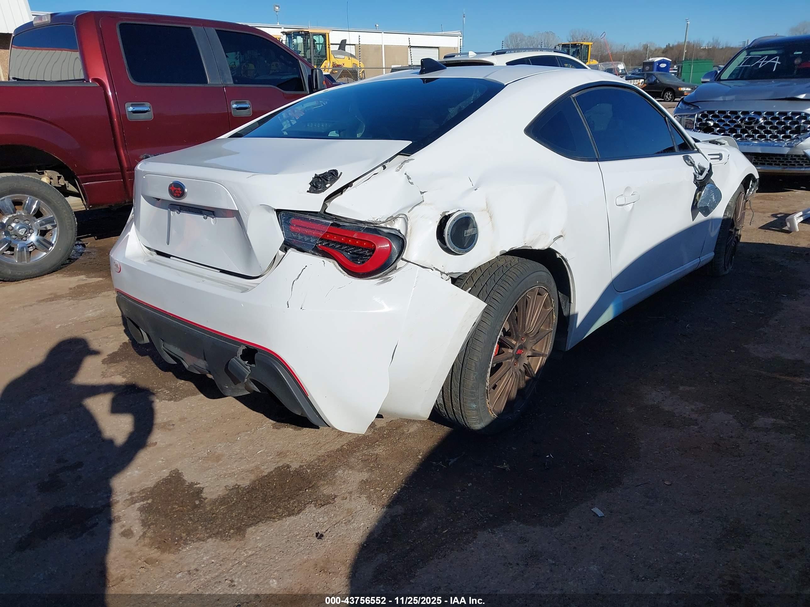 SUBARU BRZ image 4