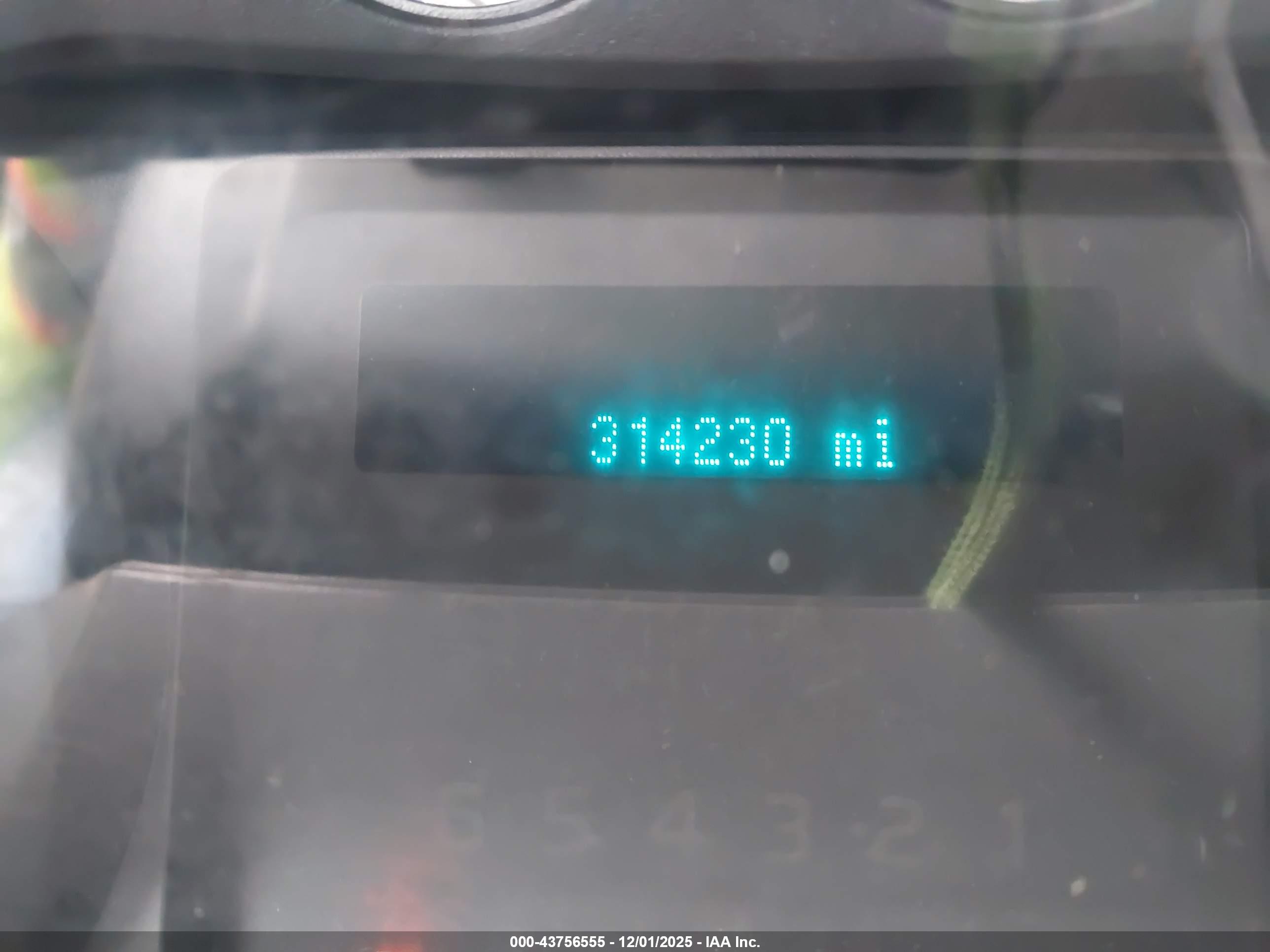FORD F-350 image 6