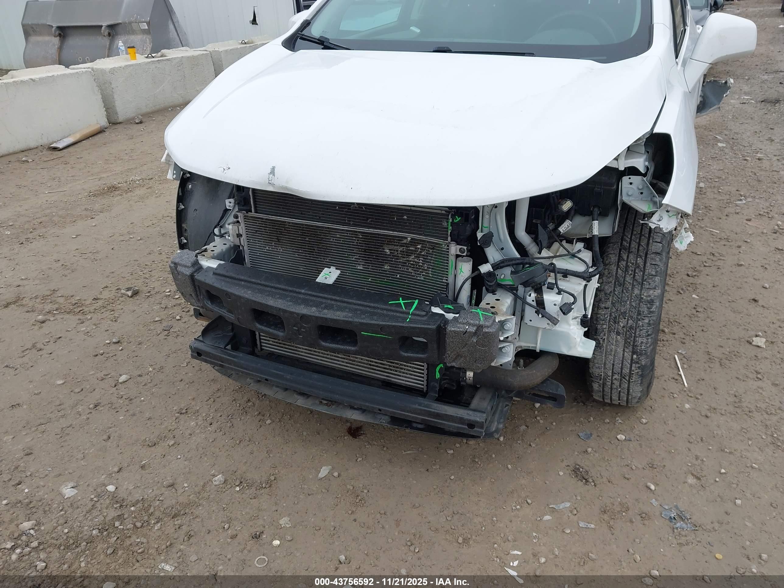 CHEVROLET TRAX image 6