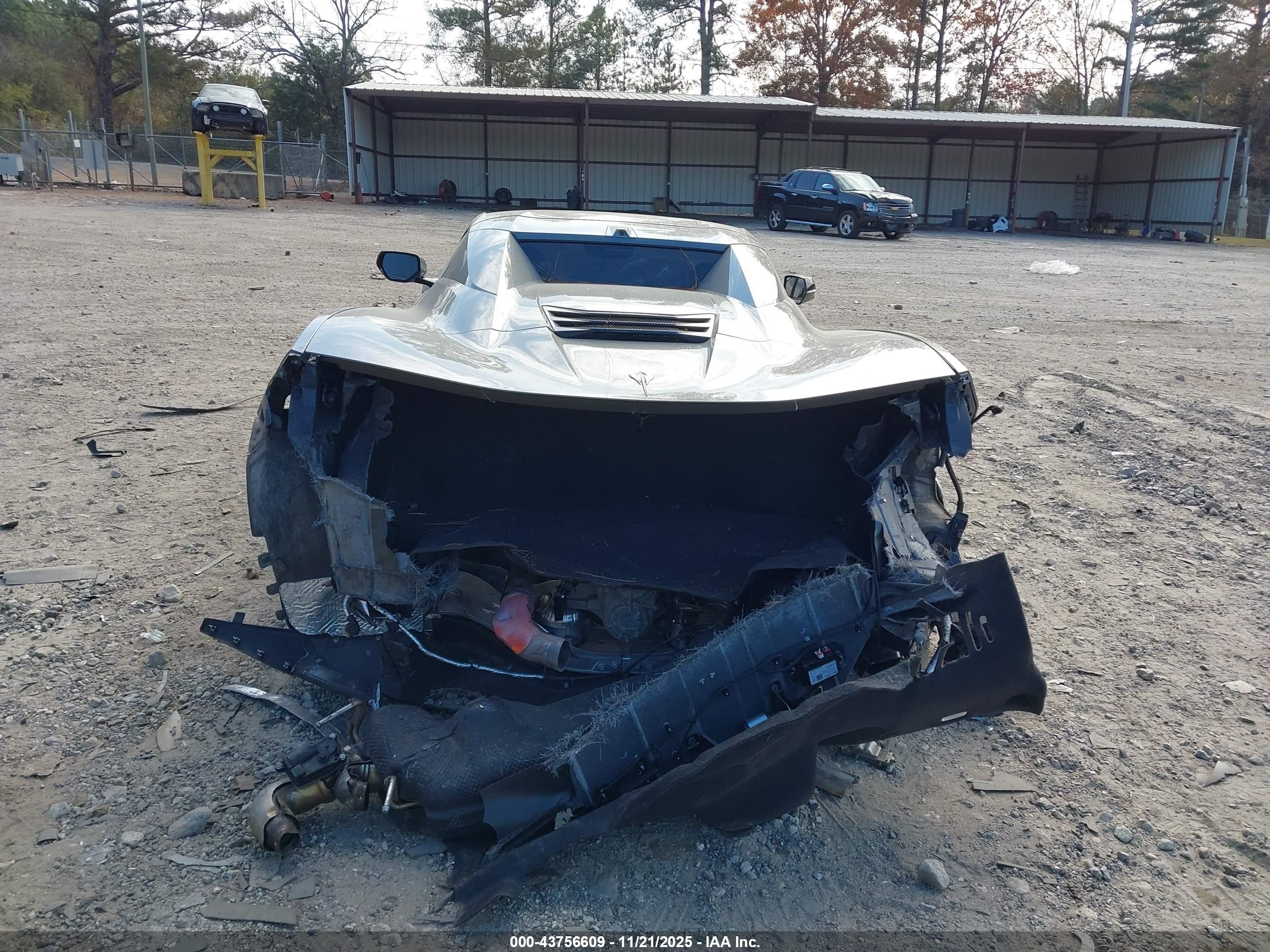 CHEVROLET CORVETTE image 6