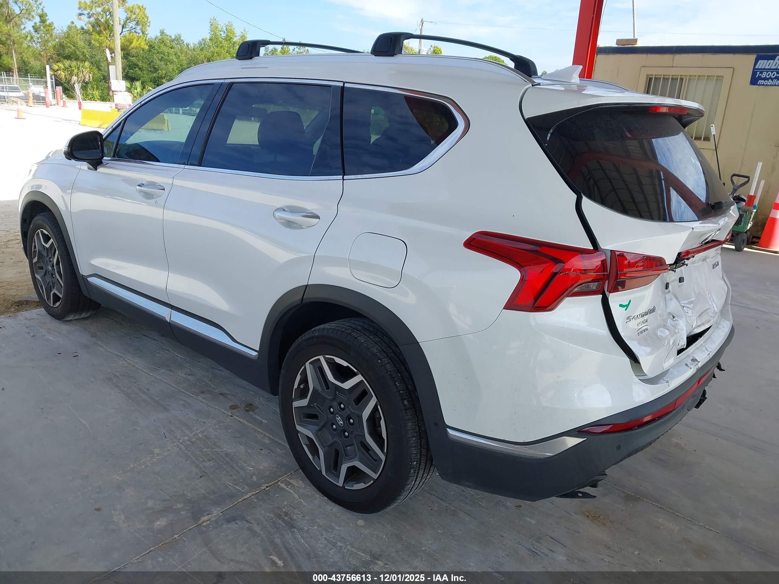 HYUNDAI SANTA image 3