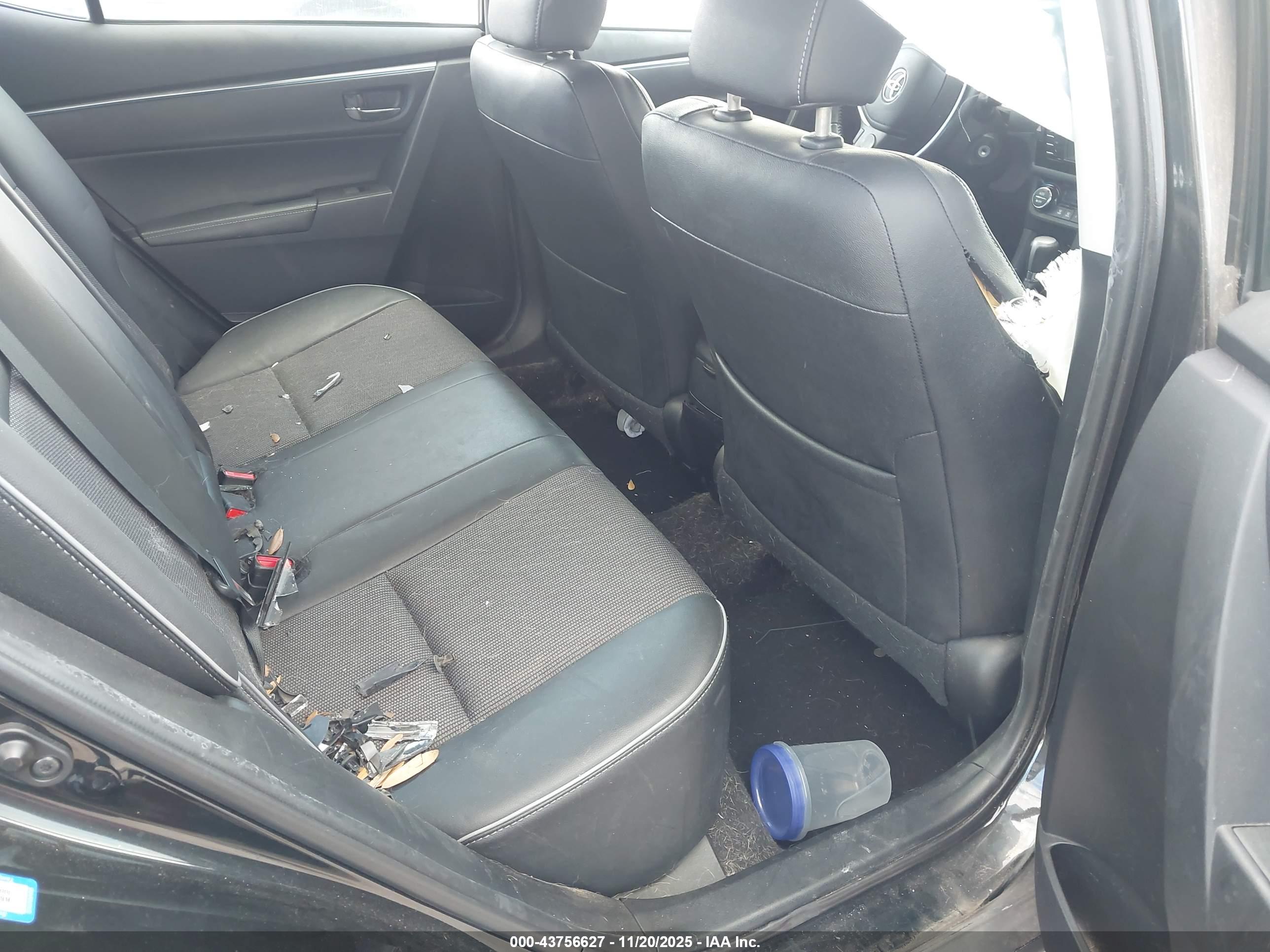 TOYOTA COROLLA image 8