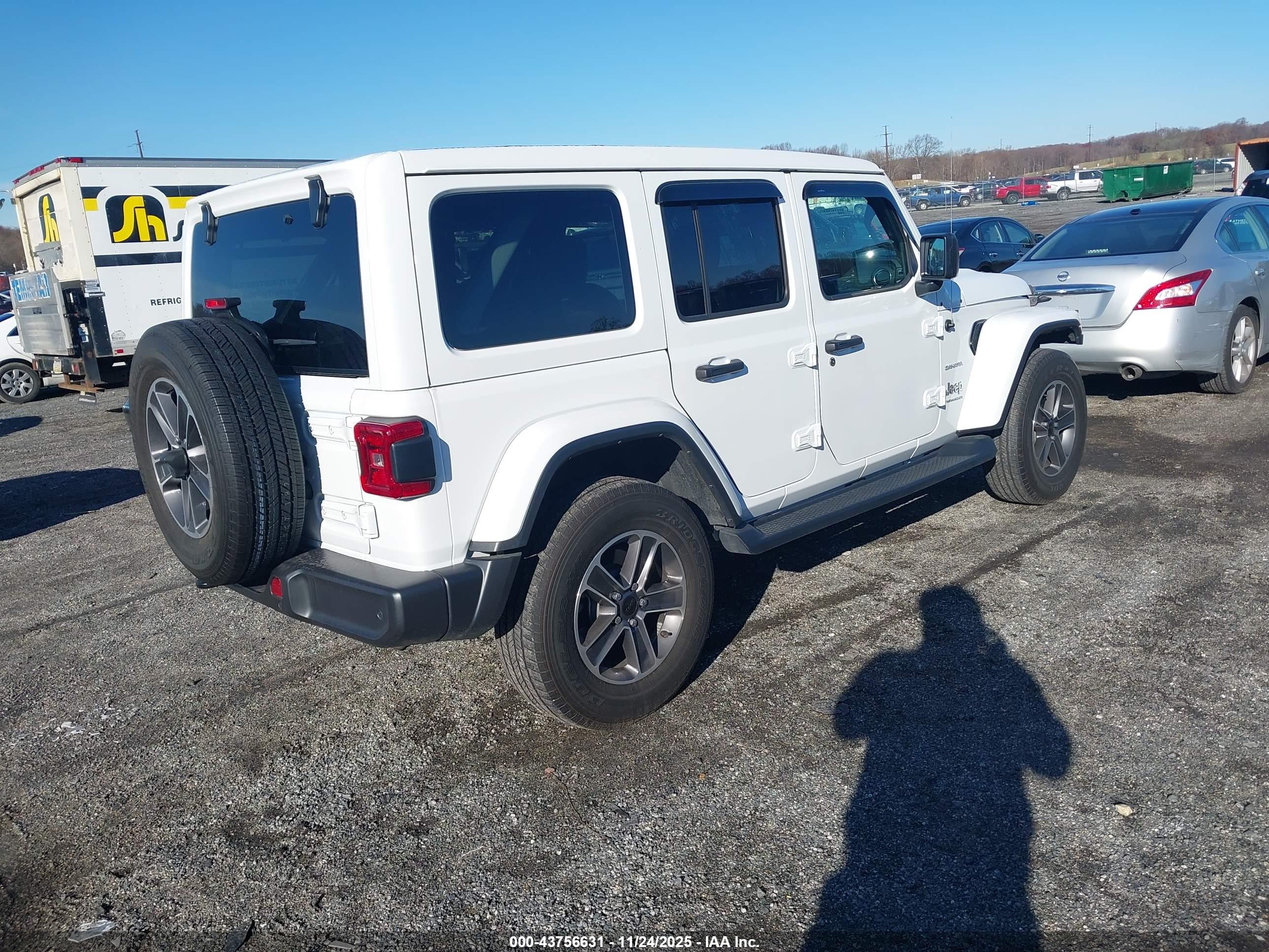 JEEP WRANGLER image 4