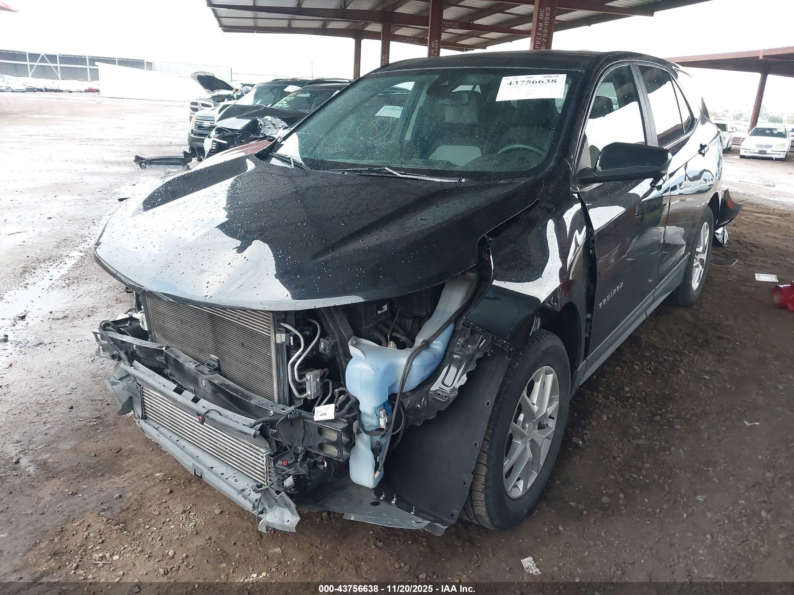 CHEVROLET EQUINOX image 2