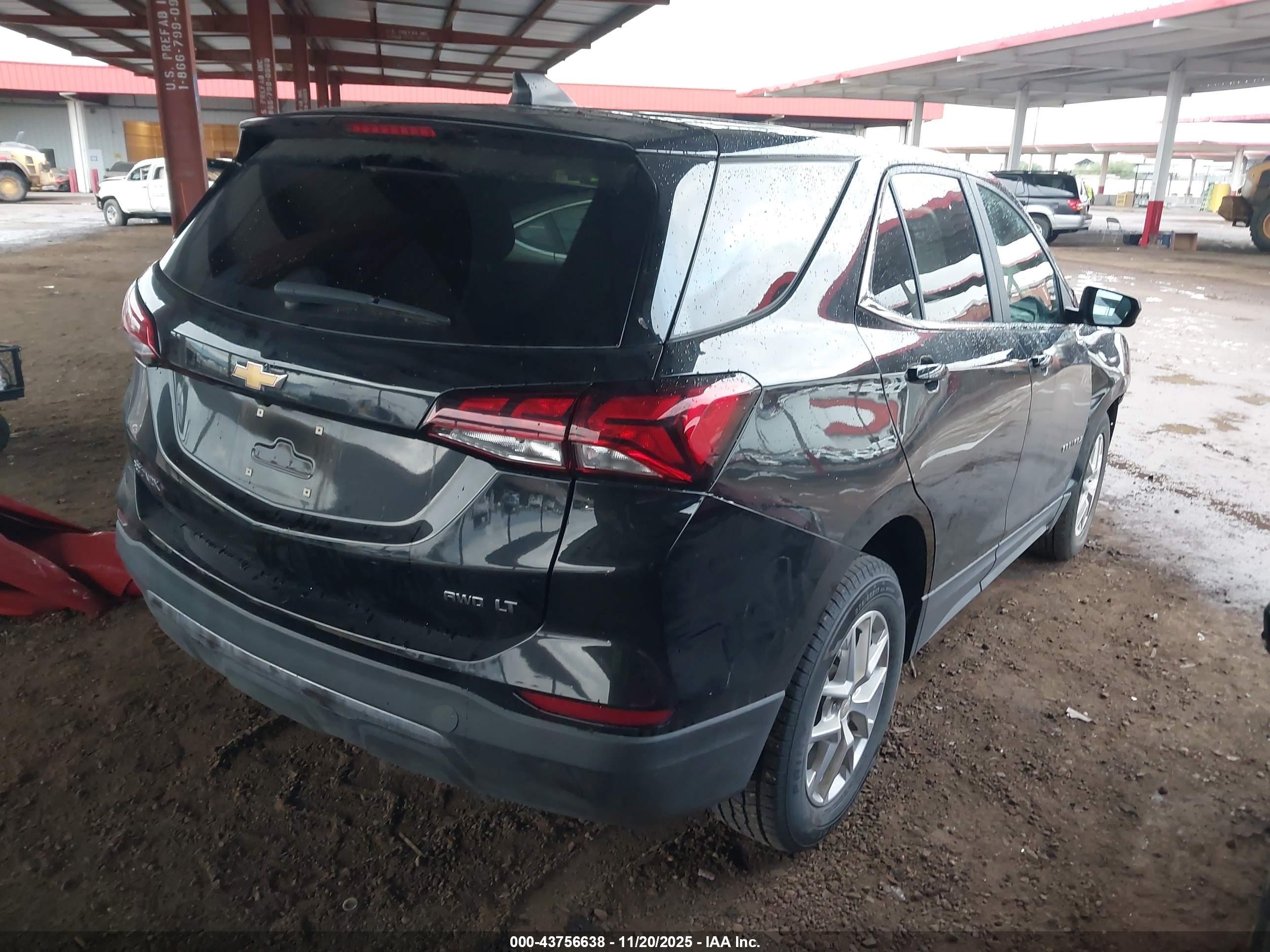 CHEVROLET EQUINOX image 4