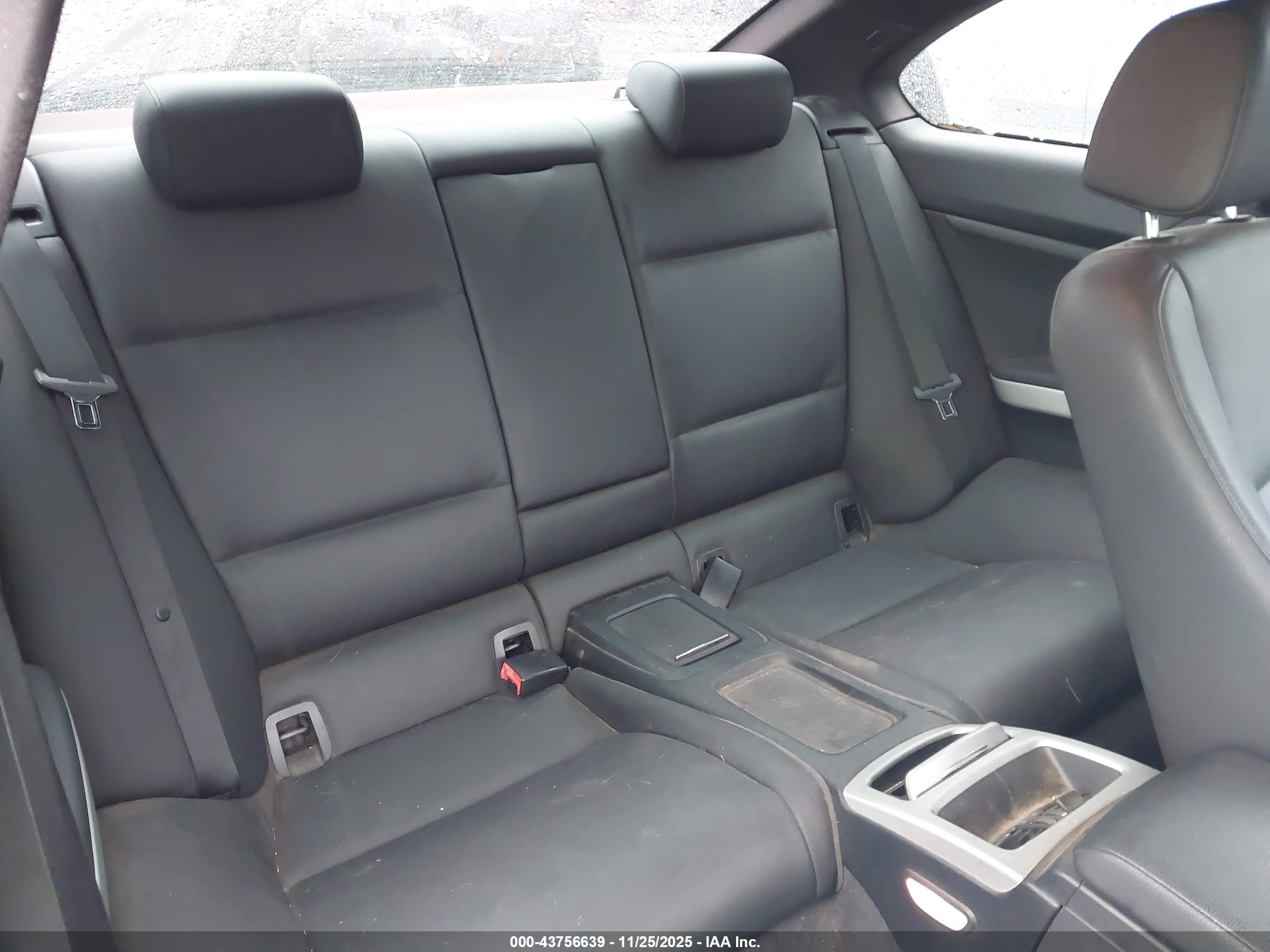 BMW 328I image 8