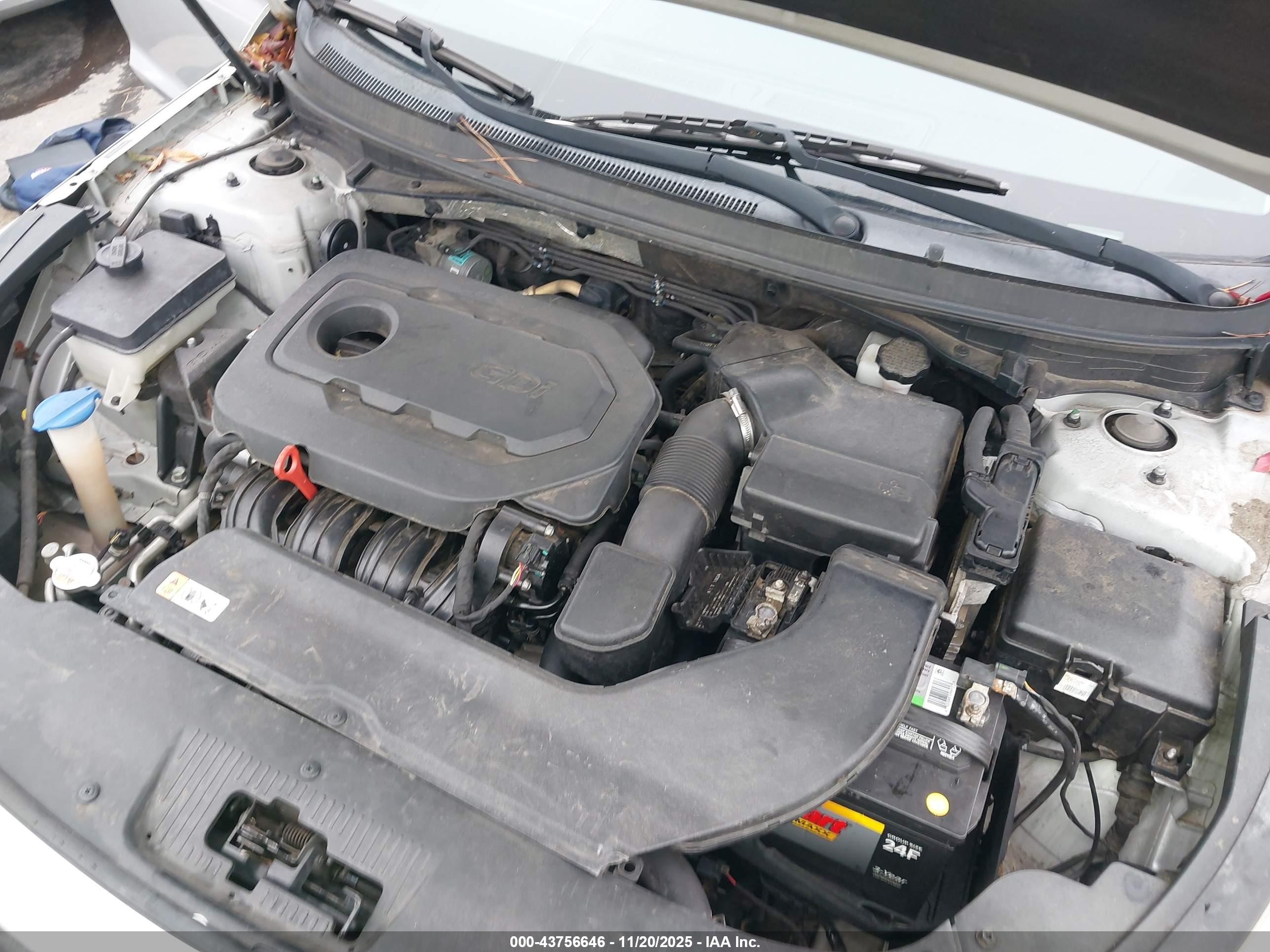HYUNDAI SONATA image 10
