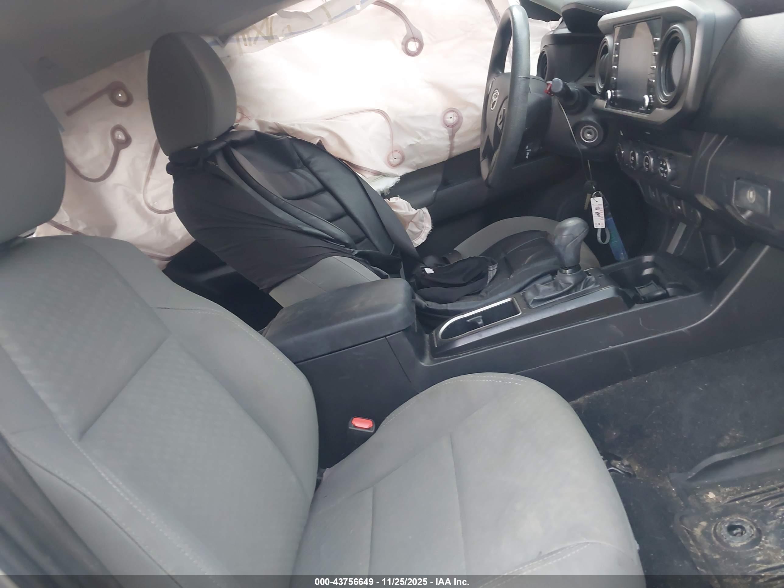 TOYOTA TACOMA image 5