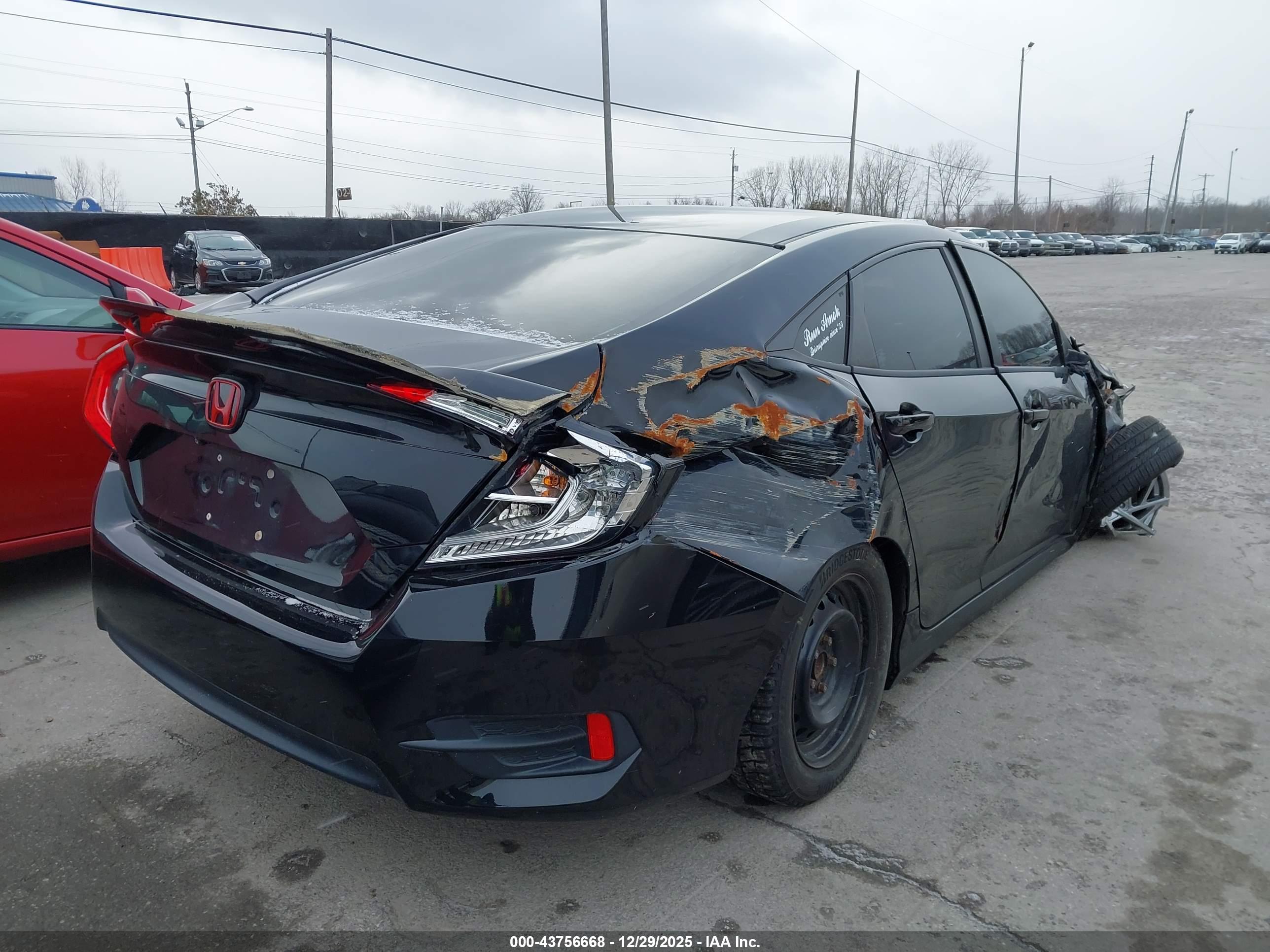 HONDA CIVIC image 4