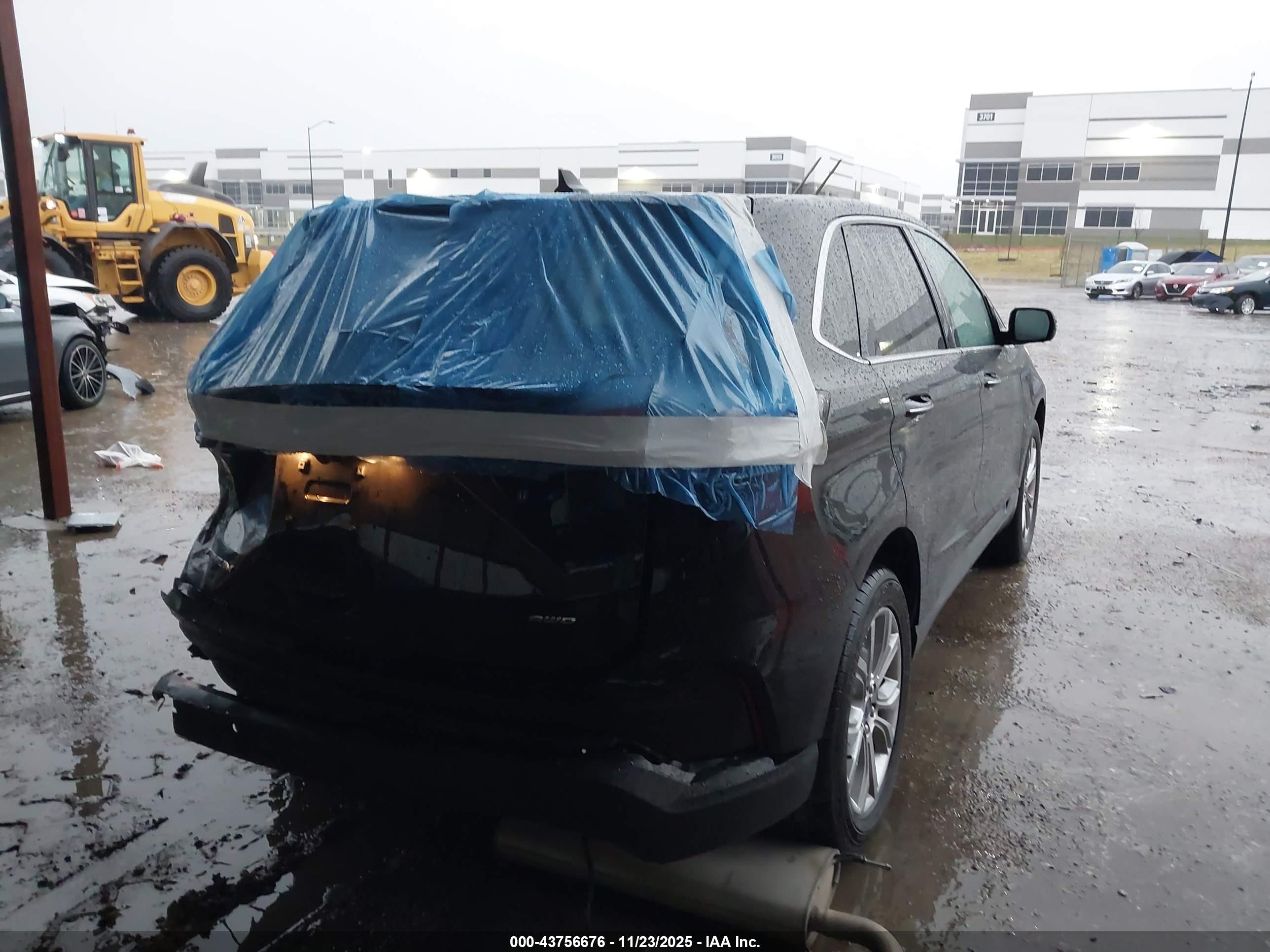 FORD EDGE image 4