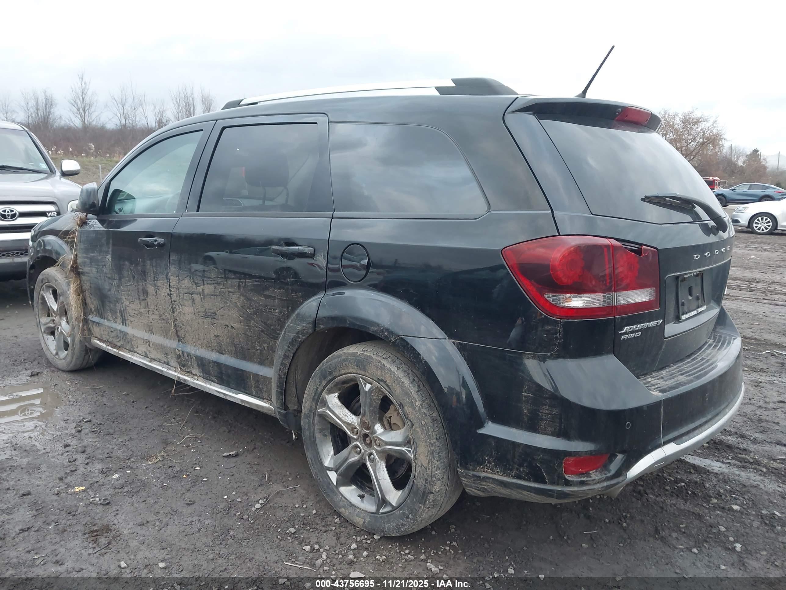 DODGE JOURNEY image 3