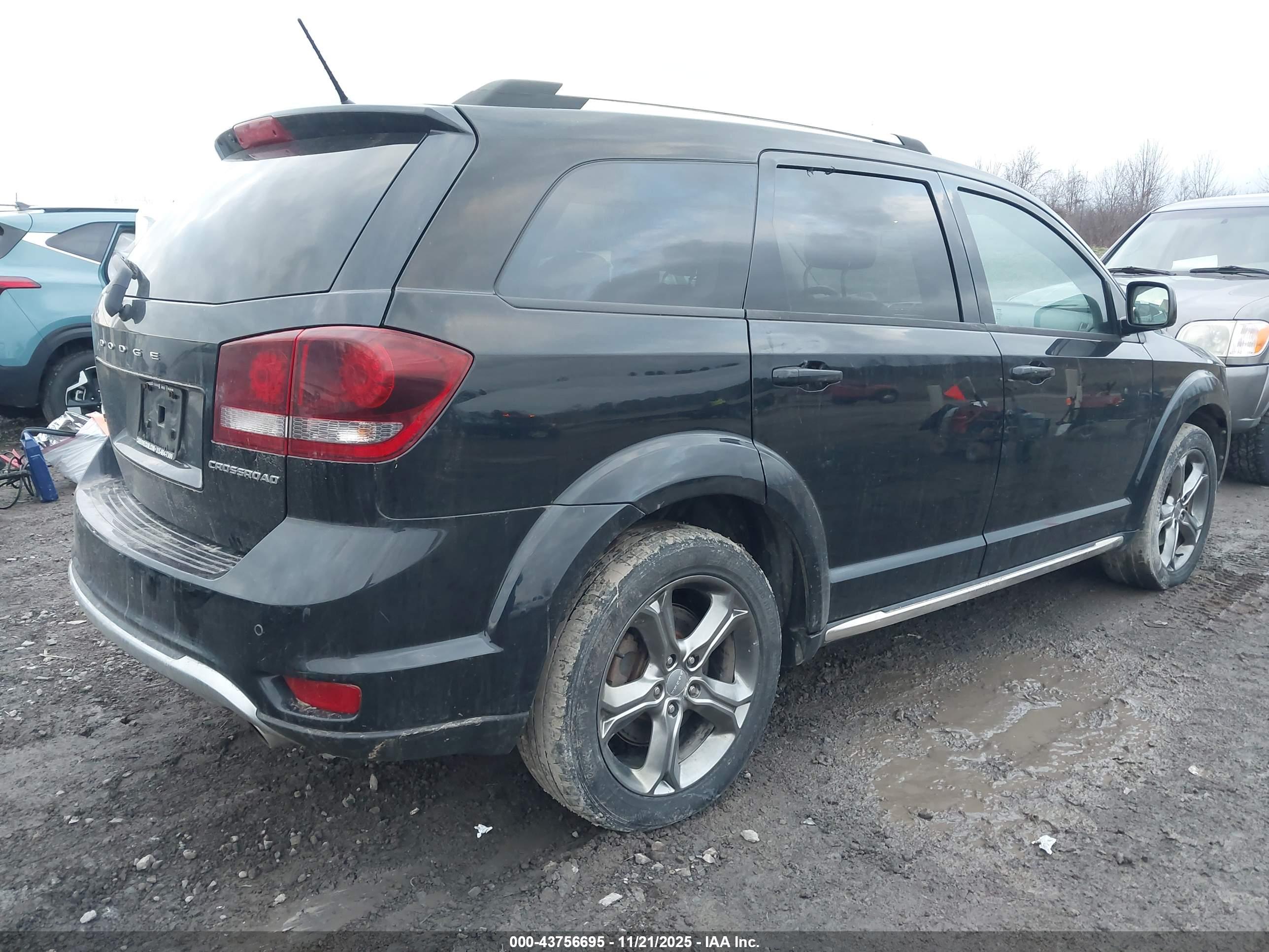 DODGE JOURNEY image 4