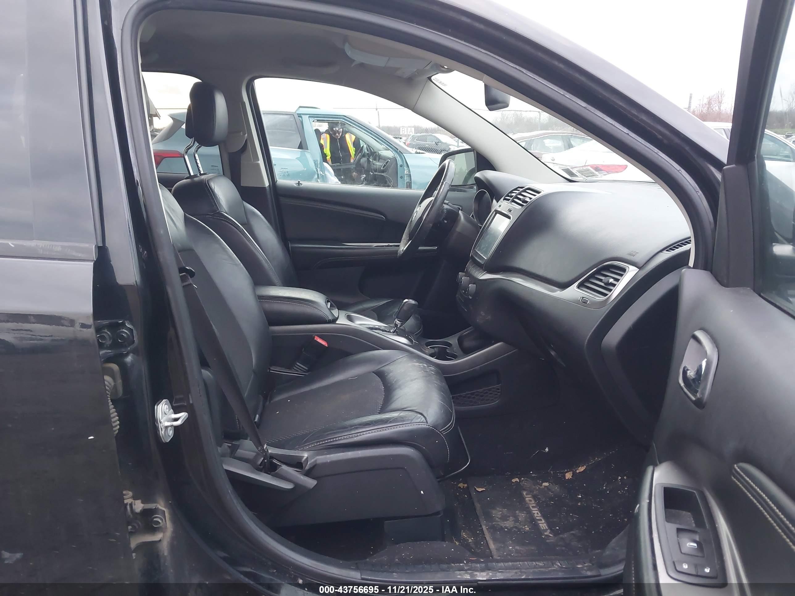 DODGE JOURNEY image 5