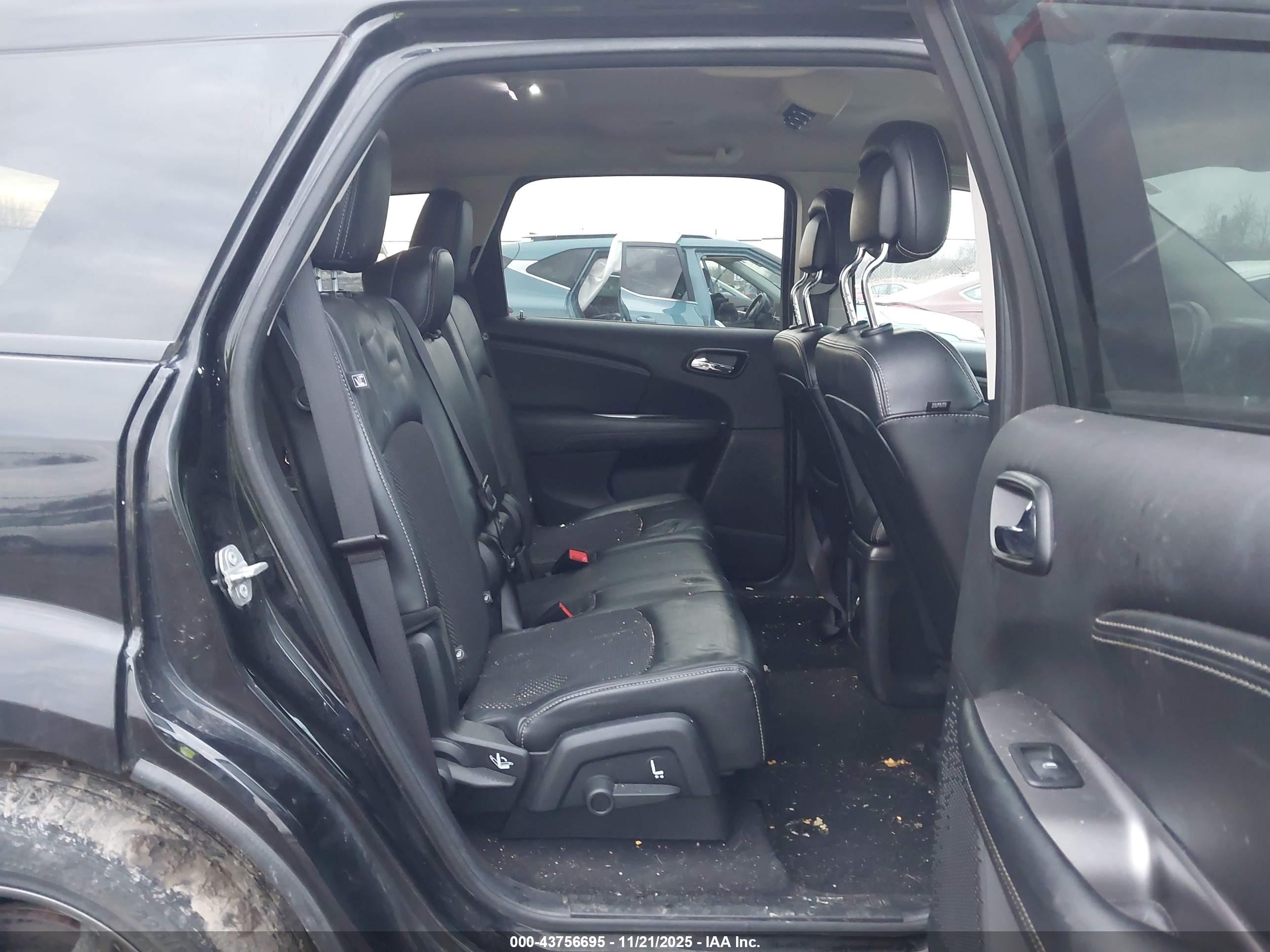 DODGE JOURNEY image 8