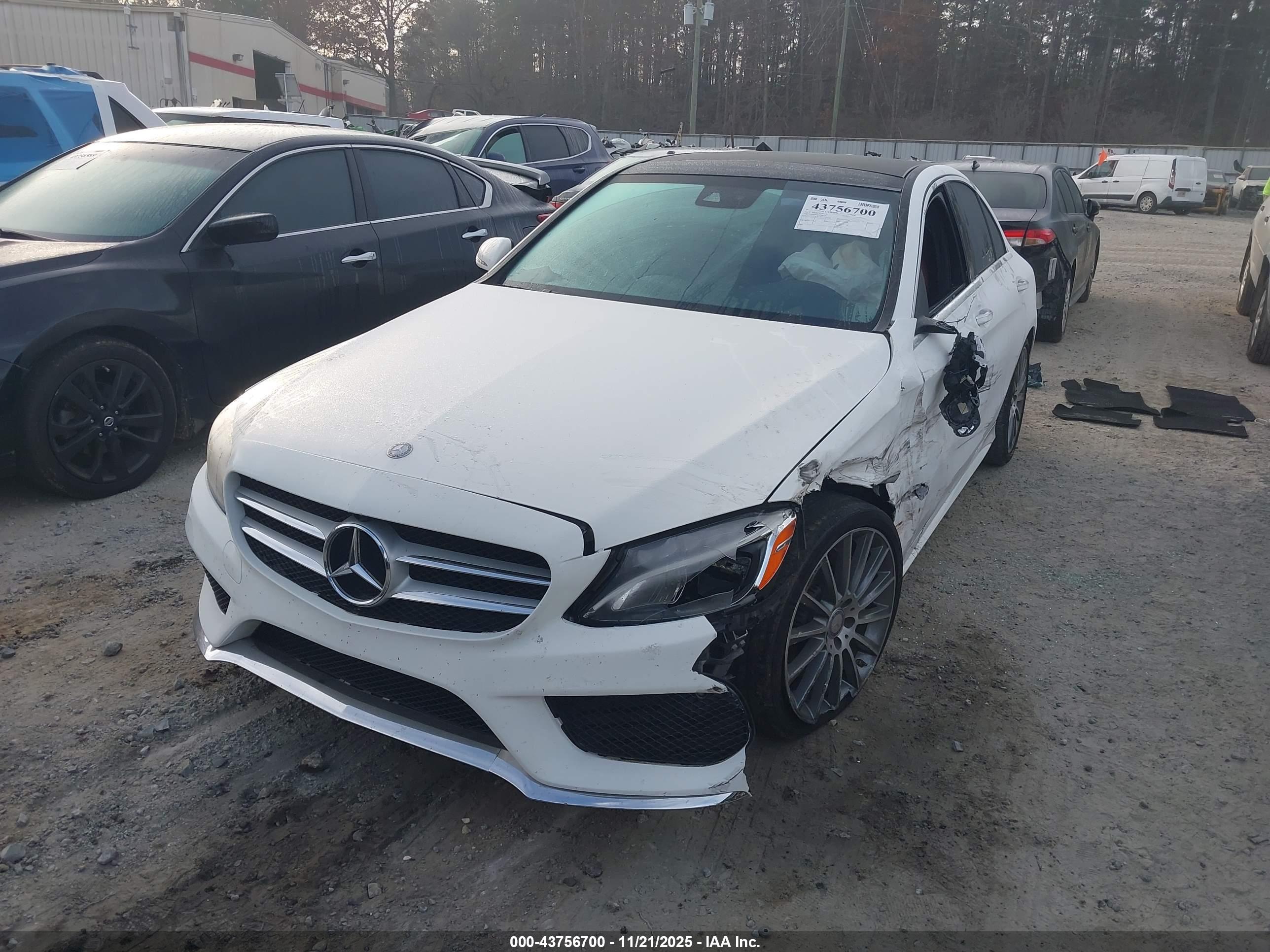 MERCEDES-BENZ C image 2
