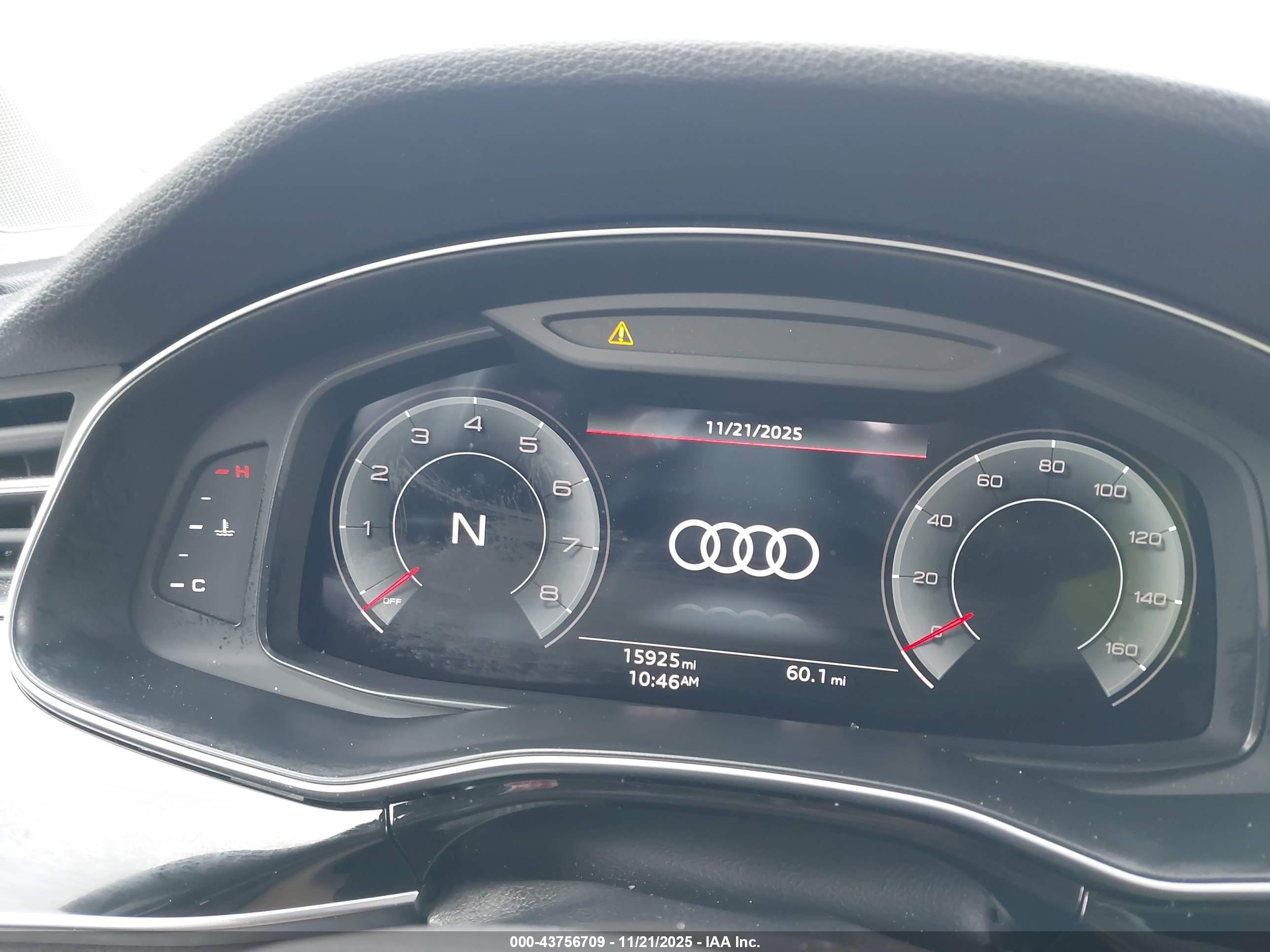 AUDI Q7 image 7