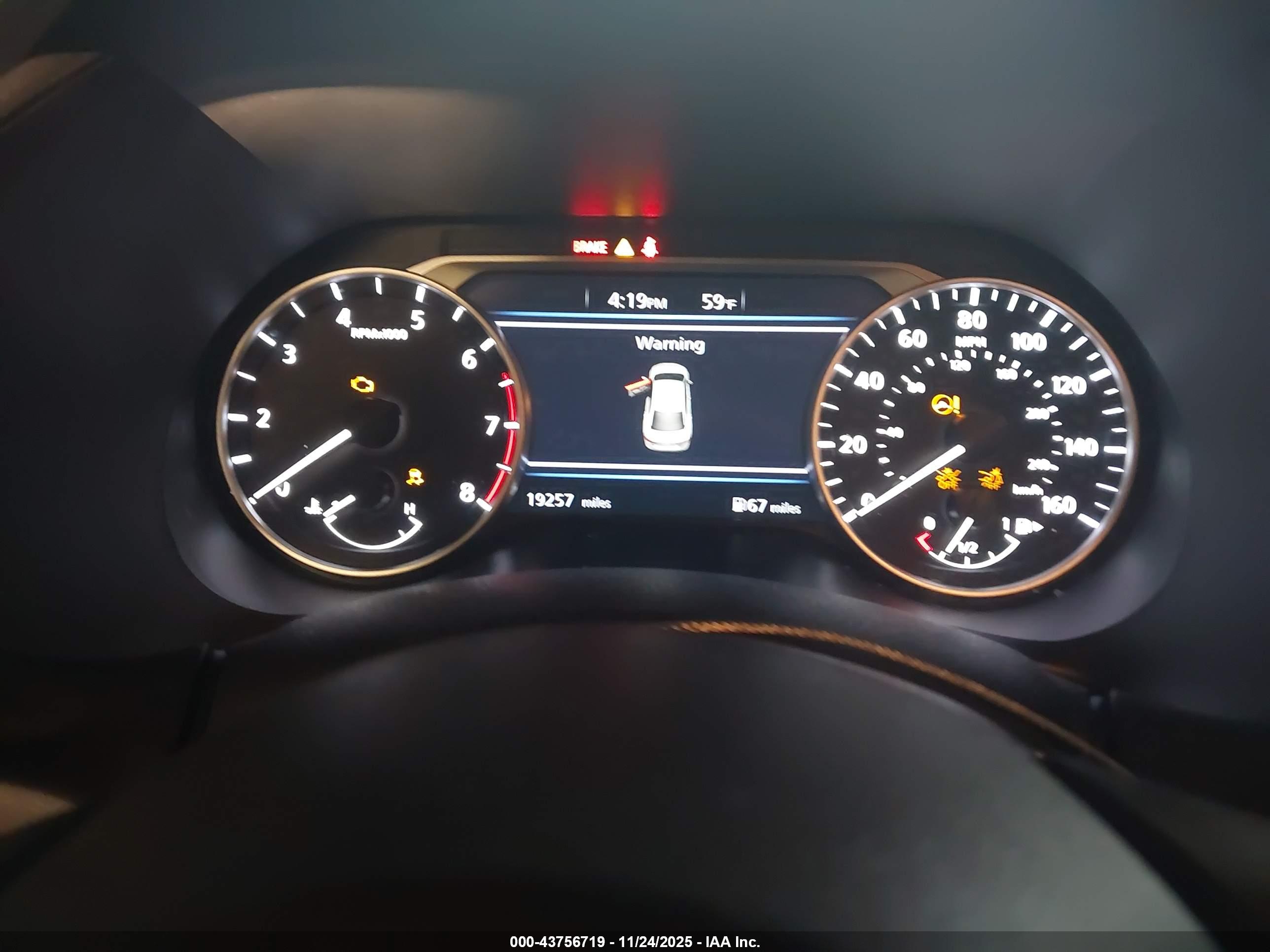NISSAN SENTRA image 7