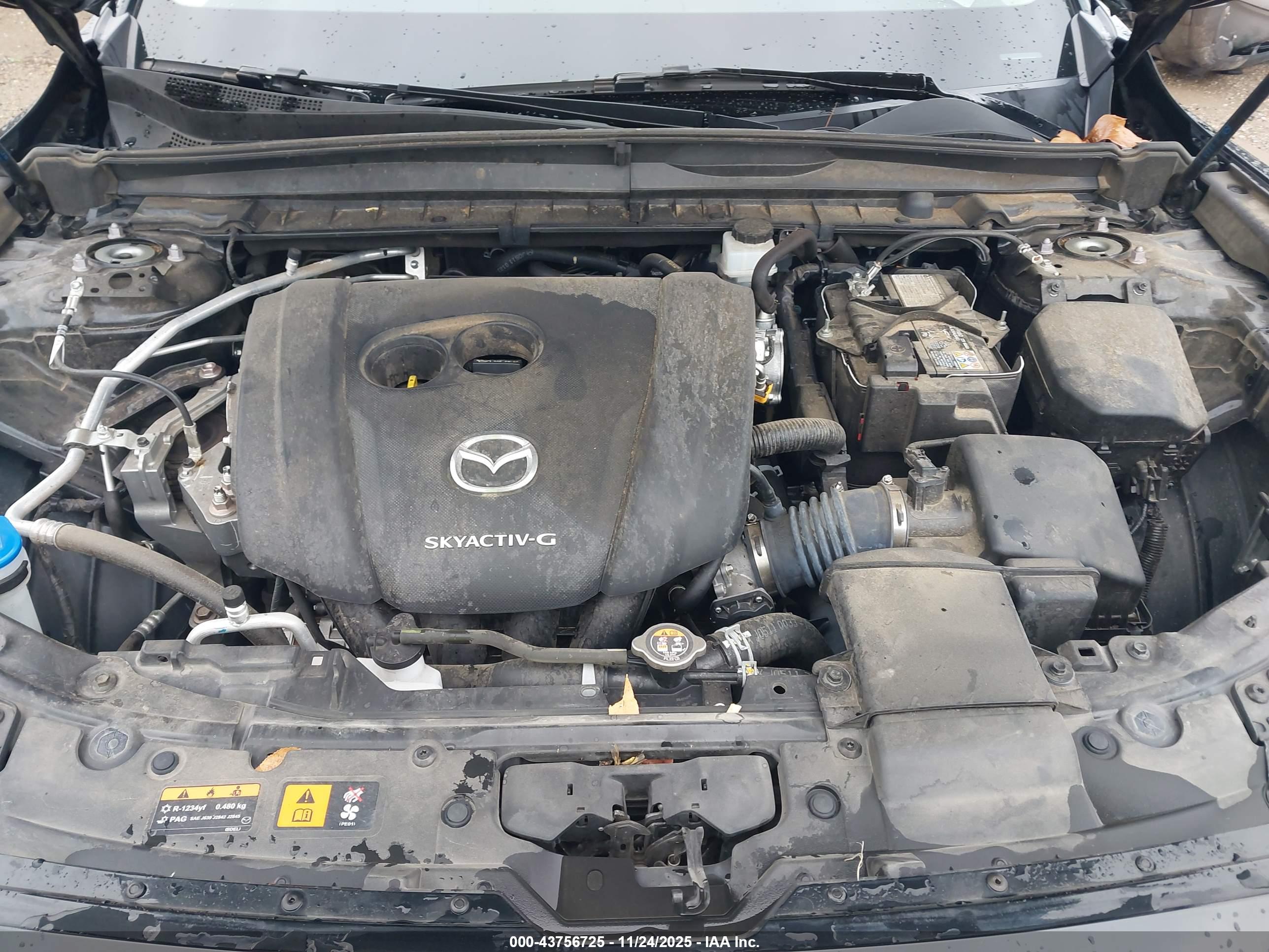 MAZDA CX-50 image 10