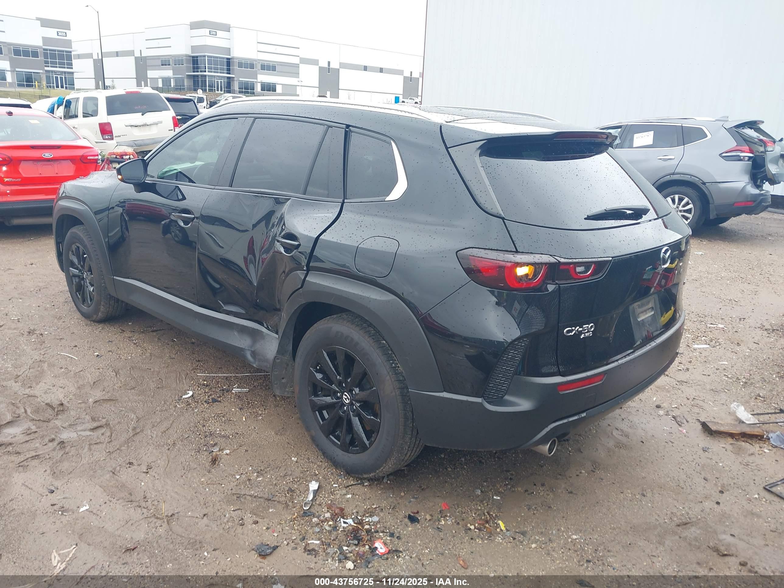 MAZDA CX-50 image 3
