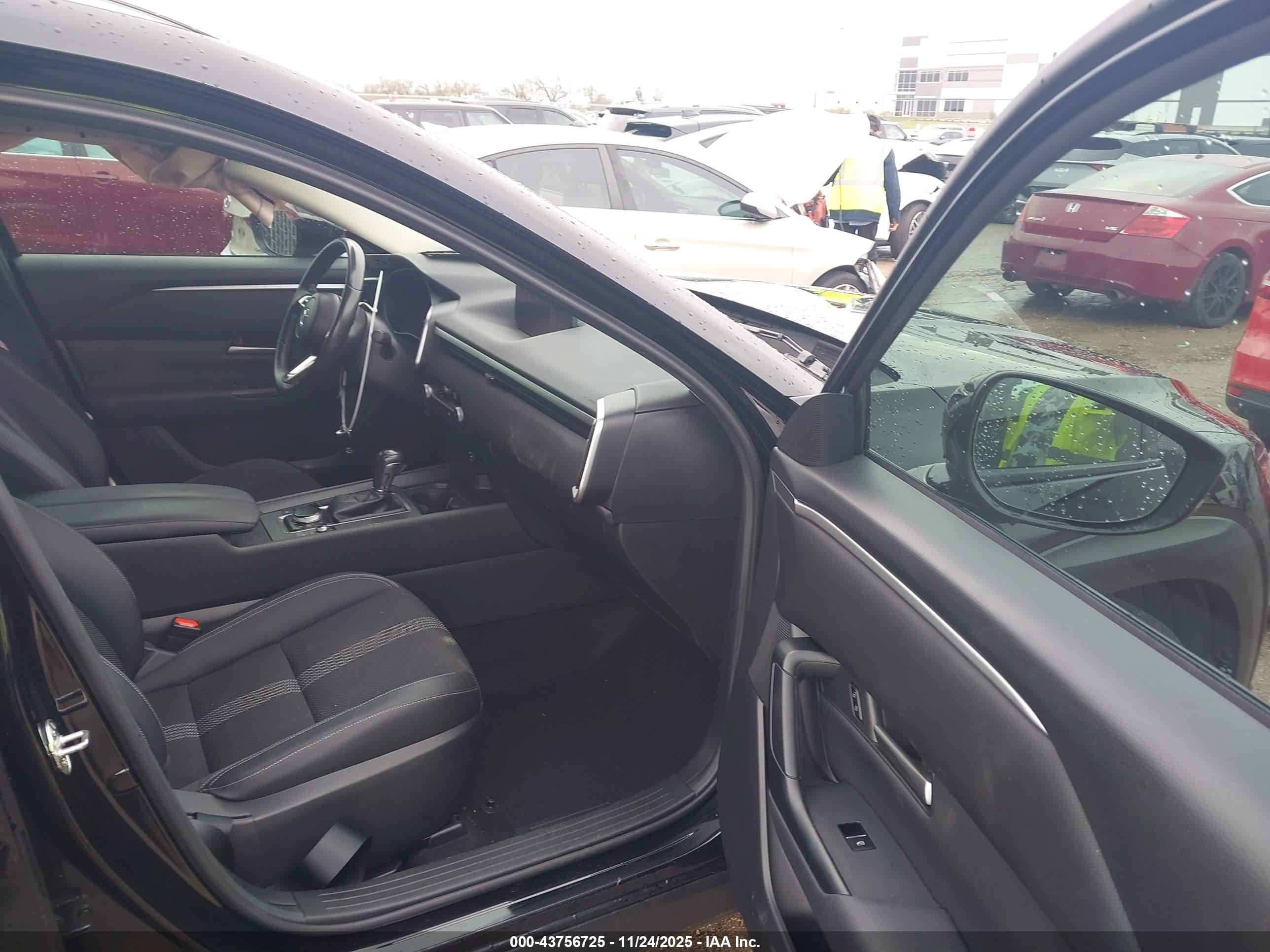 MAZDA CX-50 image 5