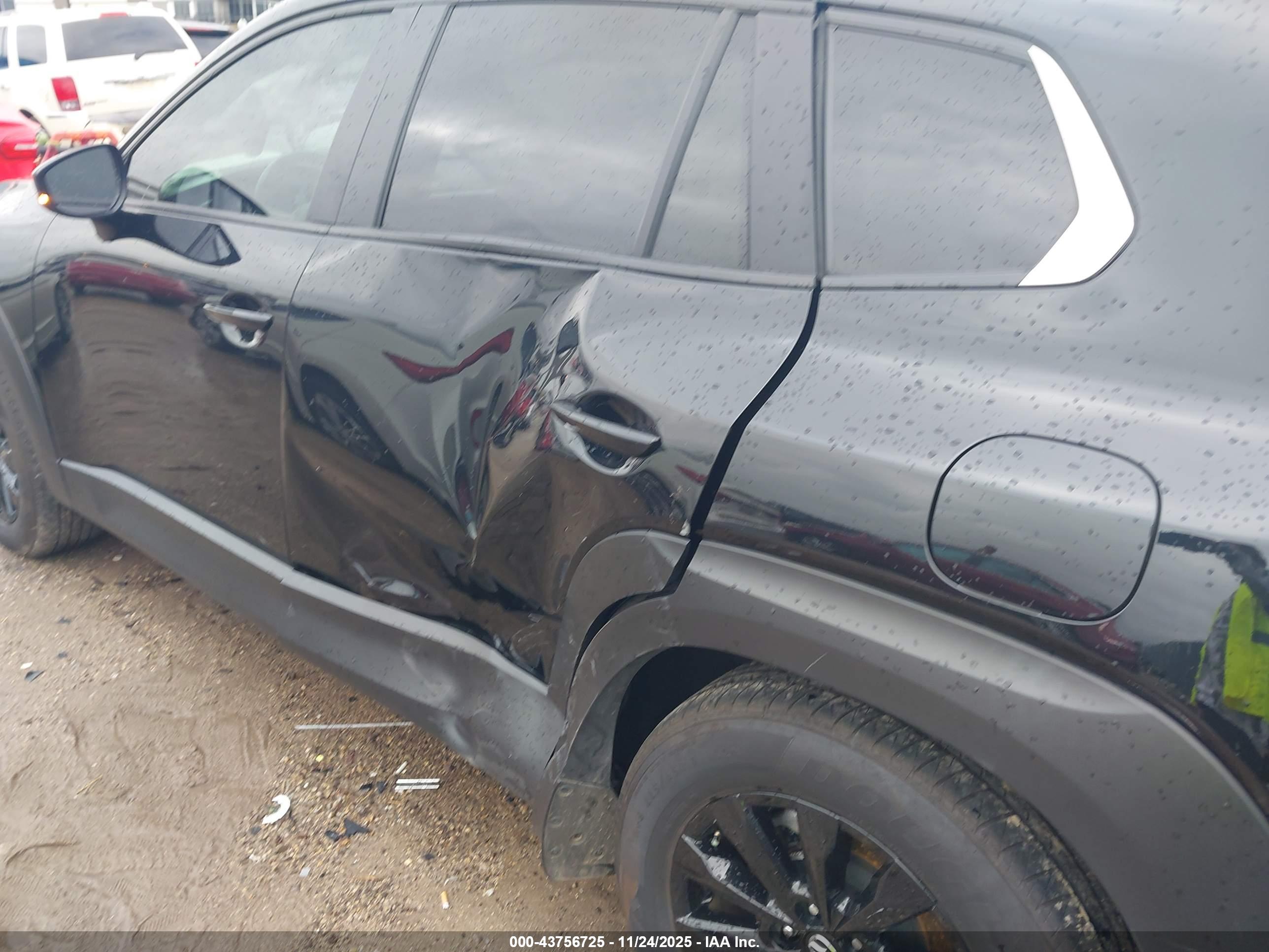 MAZDA CX-50 image 6