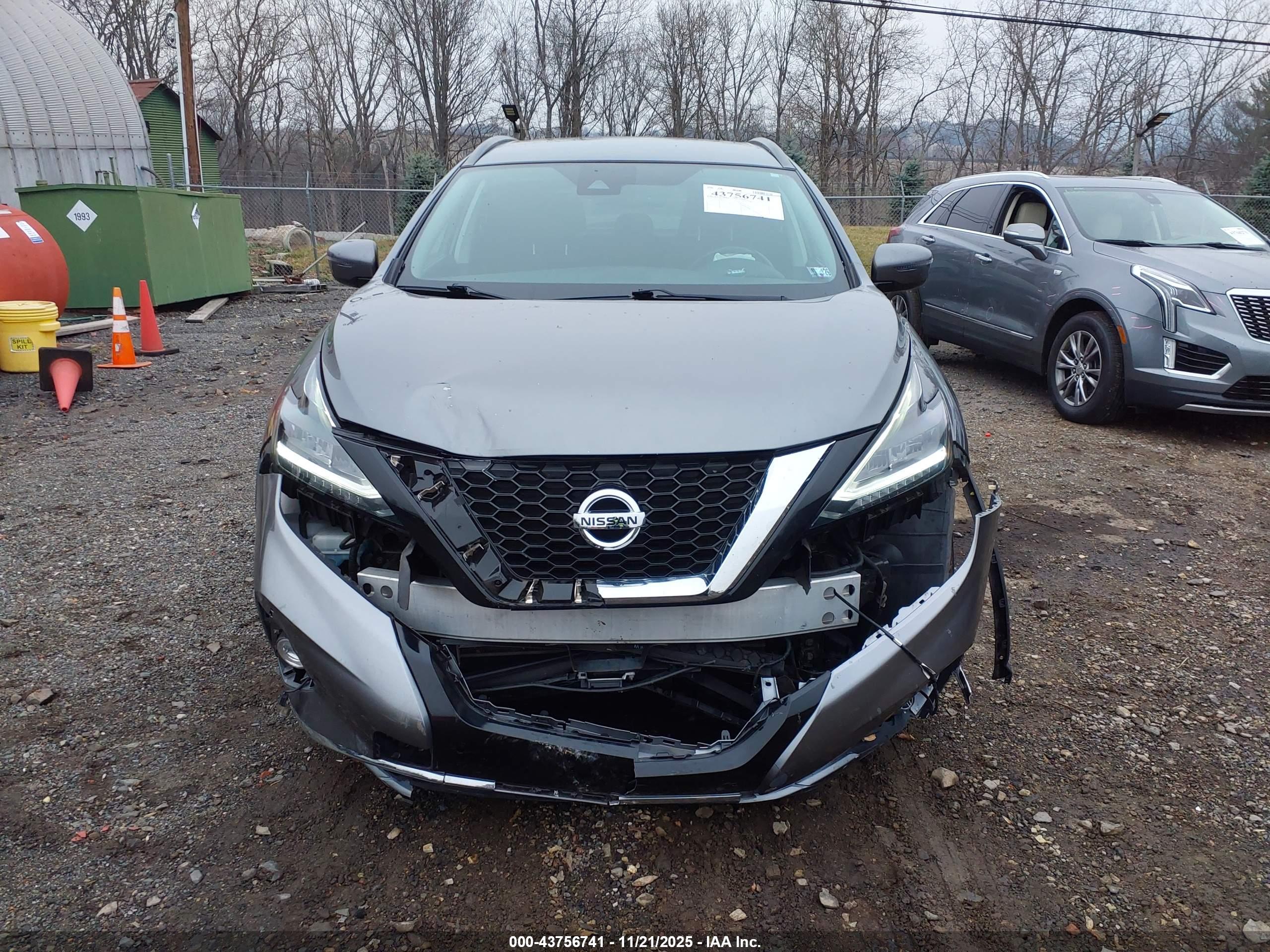 NISSAN MURANO image 6