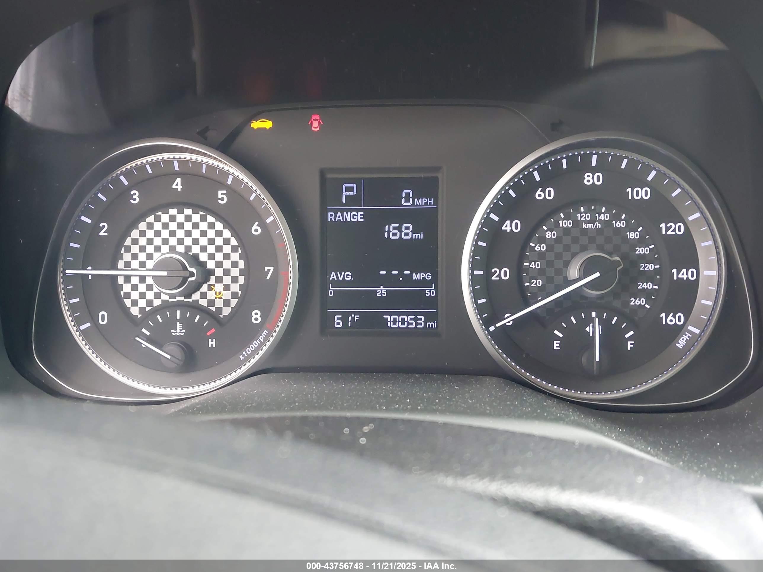 HYUNDAI ELANTRA image 7