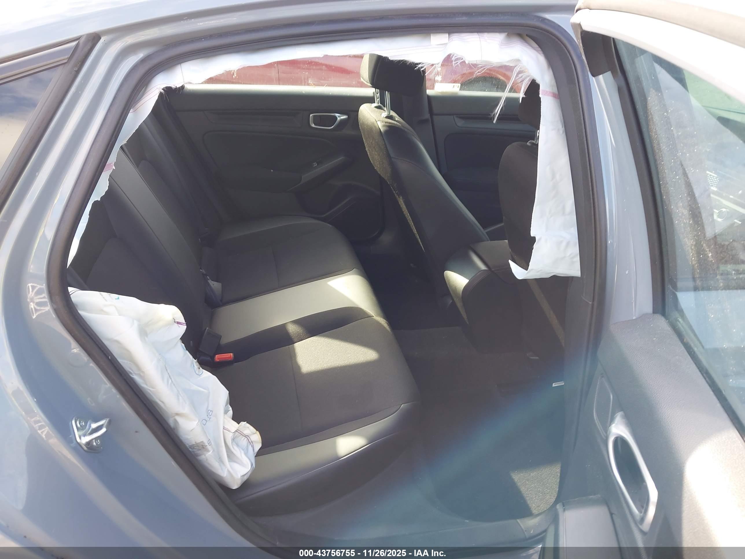 HONDA CIVIC image 8