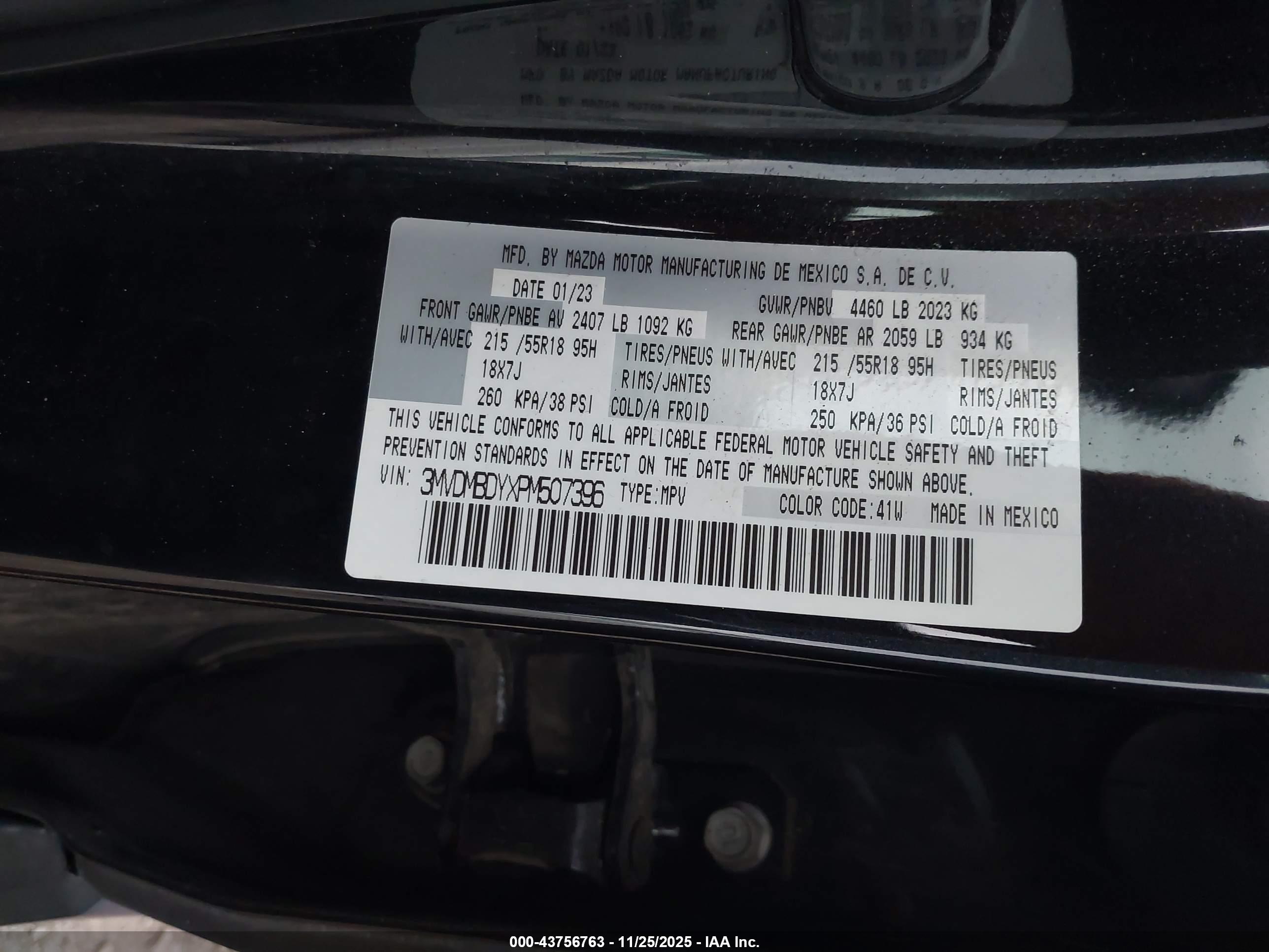 MAZDA CX-30 image 9